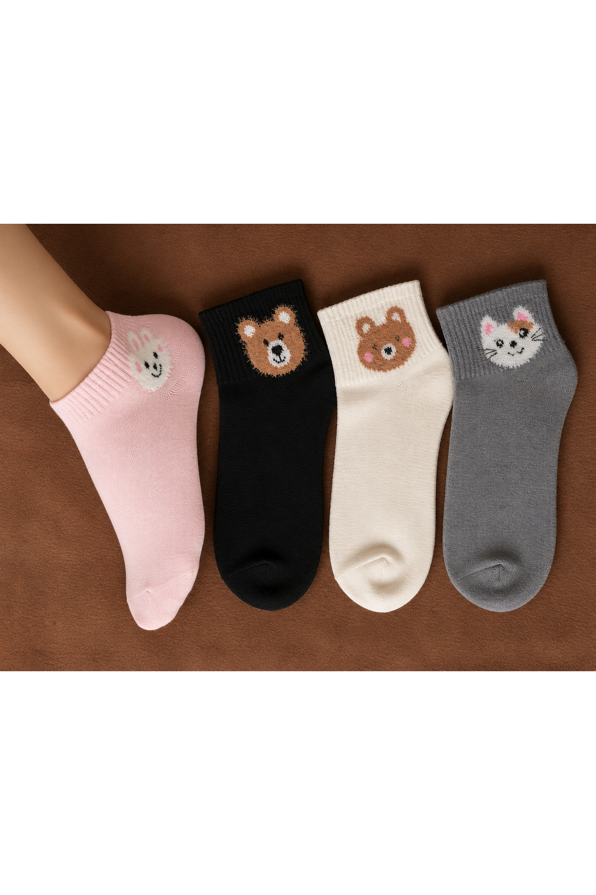 çorapmanya 4 Çift Çok Renkli Tüylü Teddy Bear Desenli Tenis Yarım Konç / Kolej Çorap görsel 4