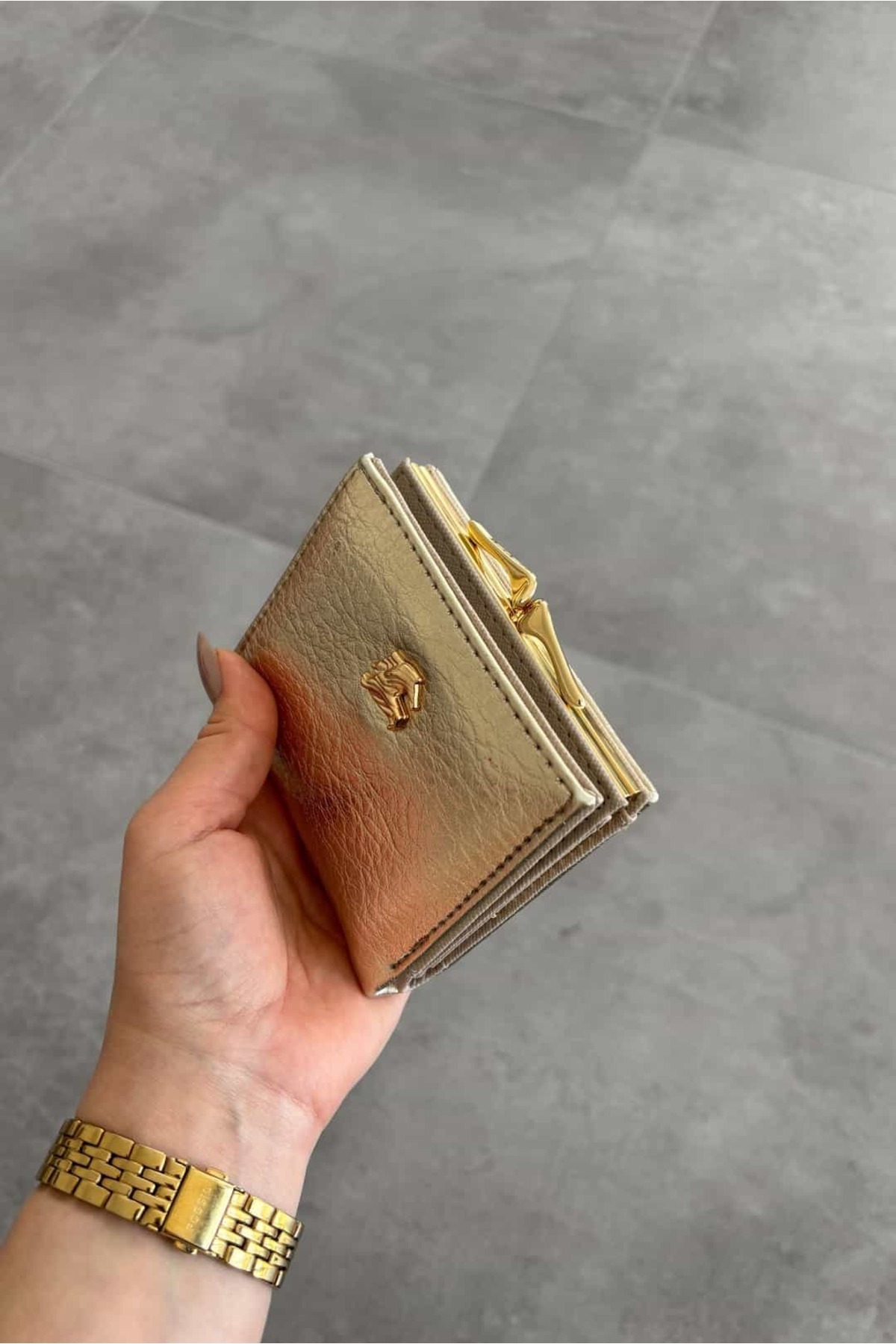 Yuka Atelier Mae Vintage Model Gold Suni Deri Cüzdan görsel 2
