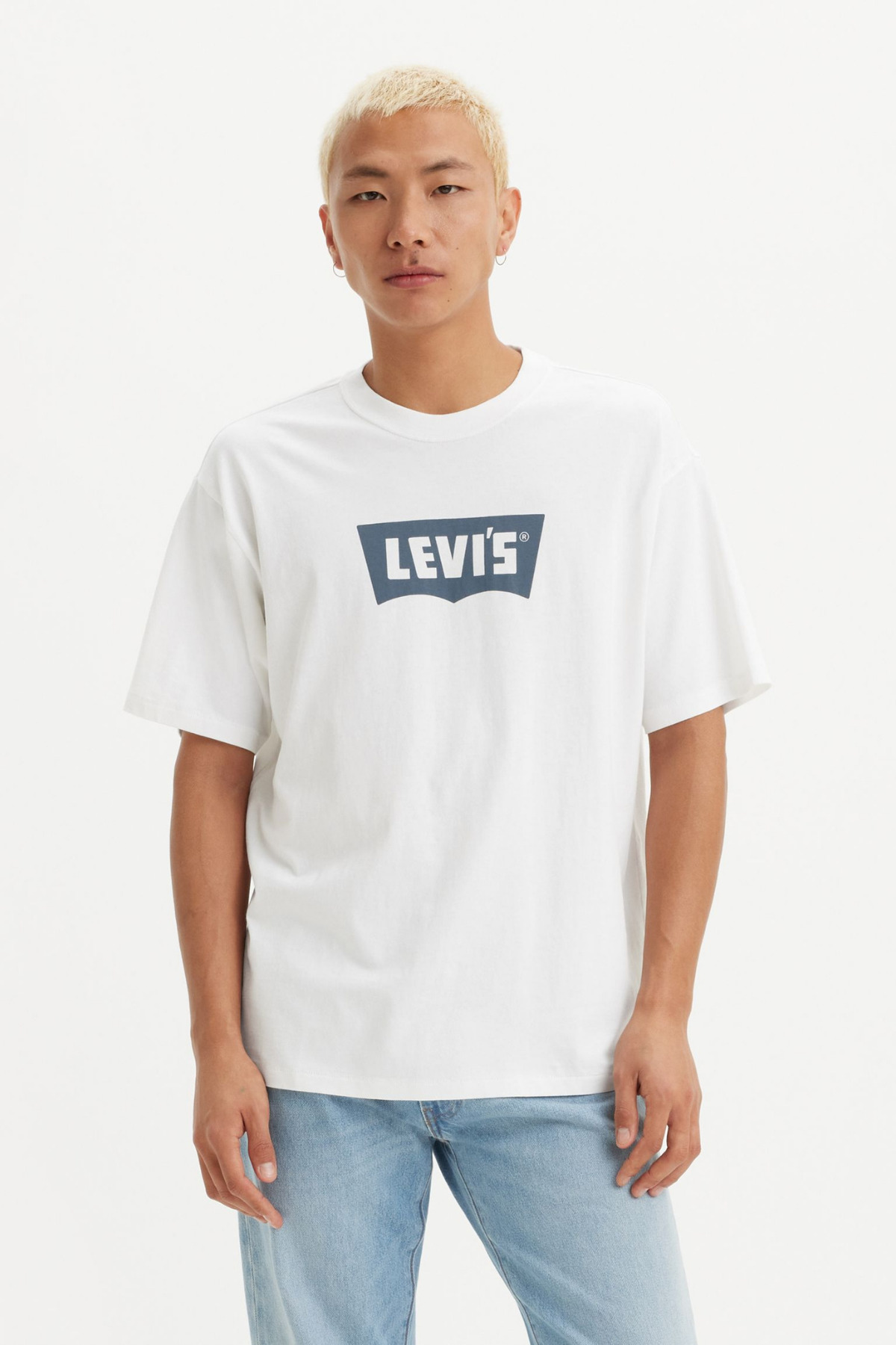 تی‌شرت طرح گرافیکی سفید و آرامش‌بخش قدیمی لیوایز تی شرت Levi's