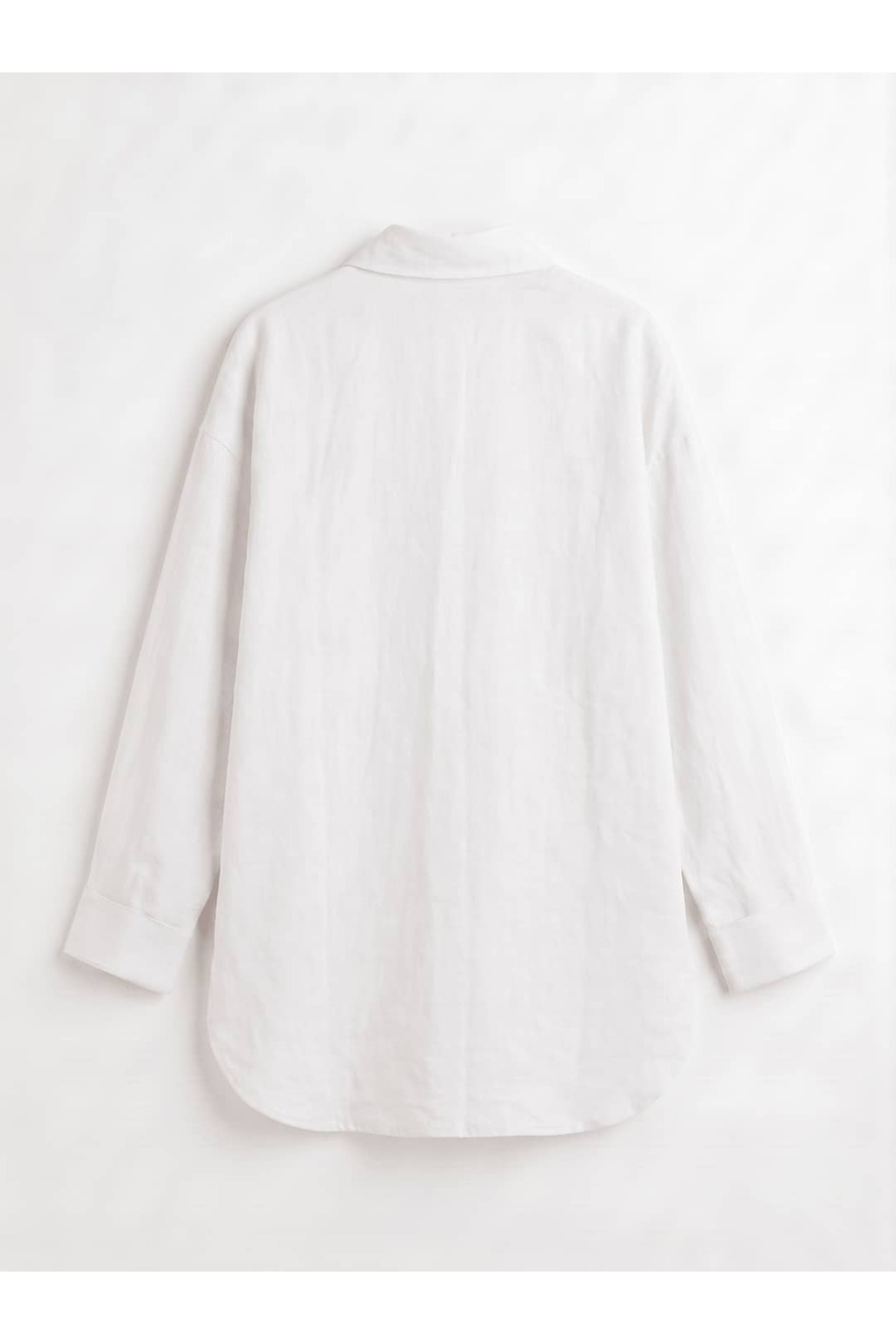 Astarlı Düğmeli Oversize Beyaz Keten Takım 3