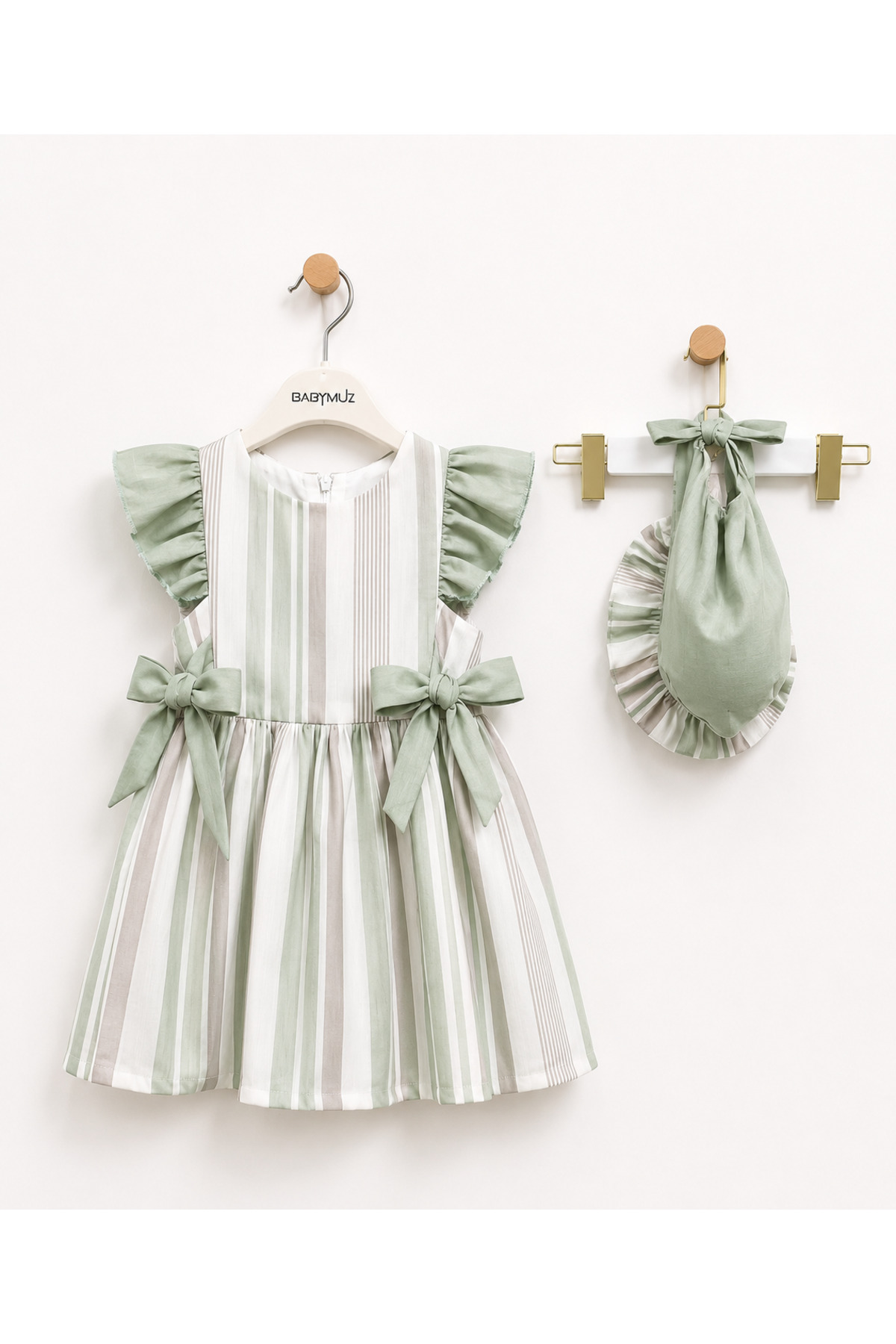 Gocoland Vintage striped girl's dress and bonnet