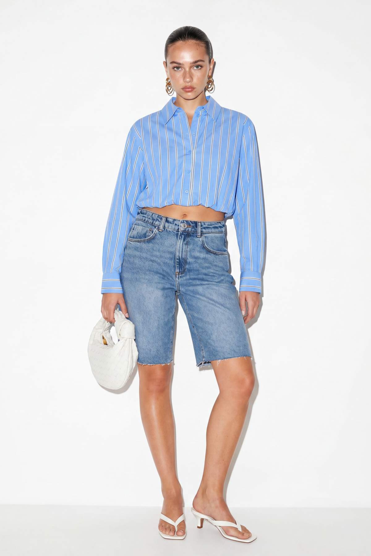 Drop by Trendyolmilla Mavi Çizgili Crop Tulumlu Gömlek TDRSS26GO00078