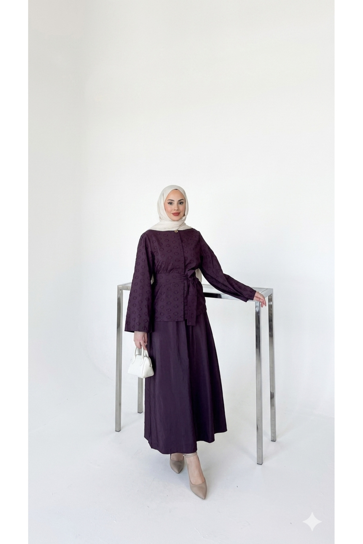 QUAWEAR Shirt Collar Metal Buttoned Tie-Down Detail Jacket and Elastic Waist Skirt Two-Piece Set