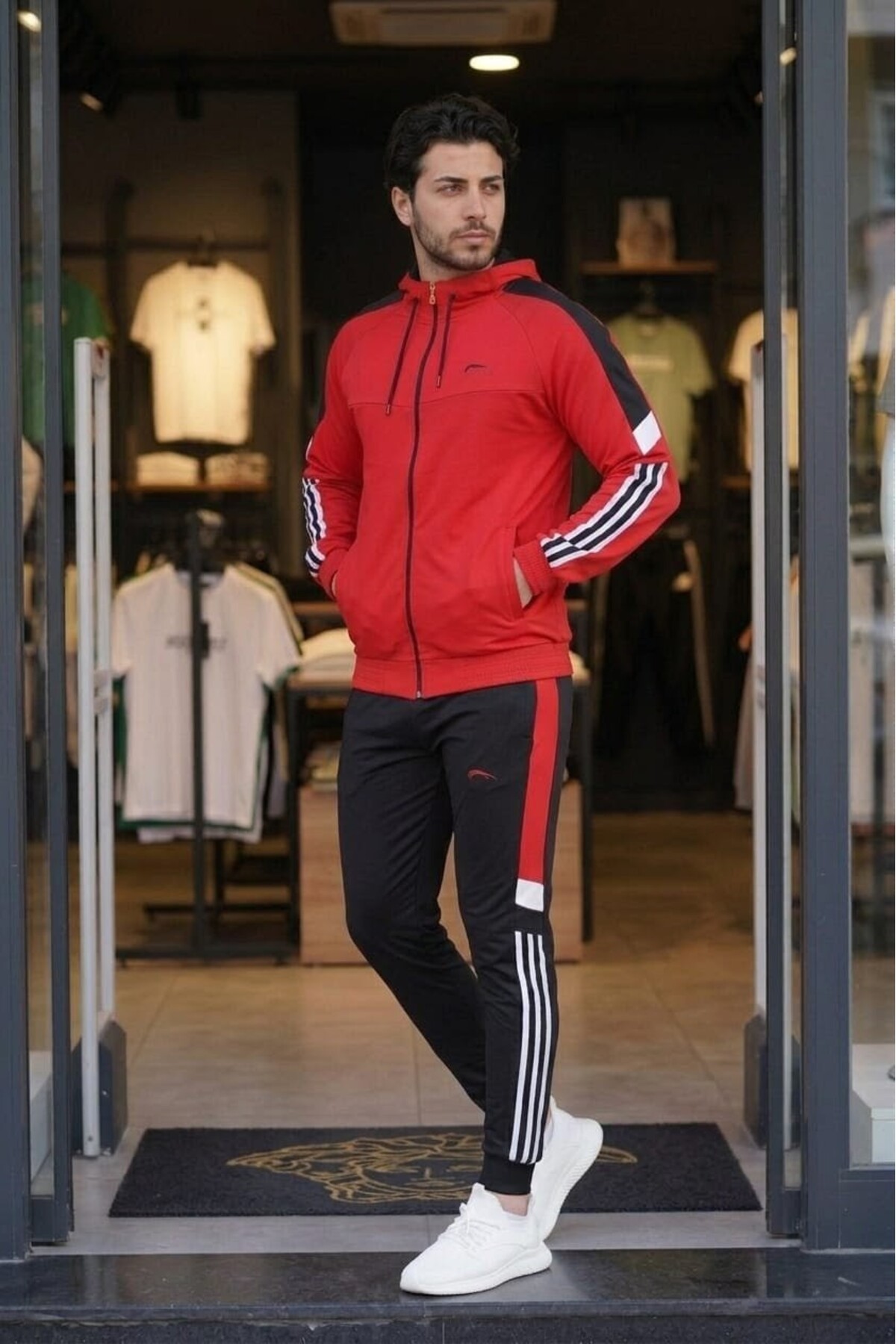 wera Erkek, Kırmızı-Siyah,Dalgıç Kumaş, Şerit Detaylı, Kapüşonlu Slim Fit Eşofman Takımı görsel 3