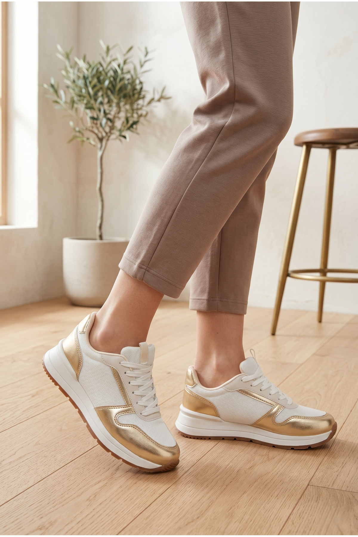 Women's White Sneaker, Textile Casual Women's Sports Shoes