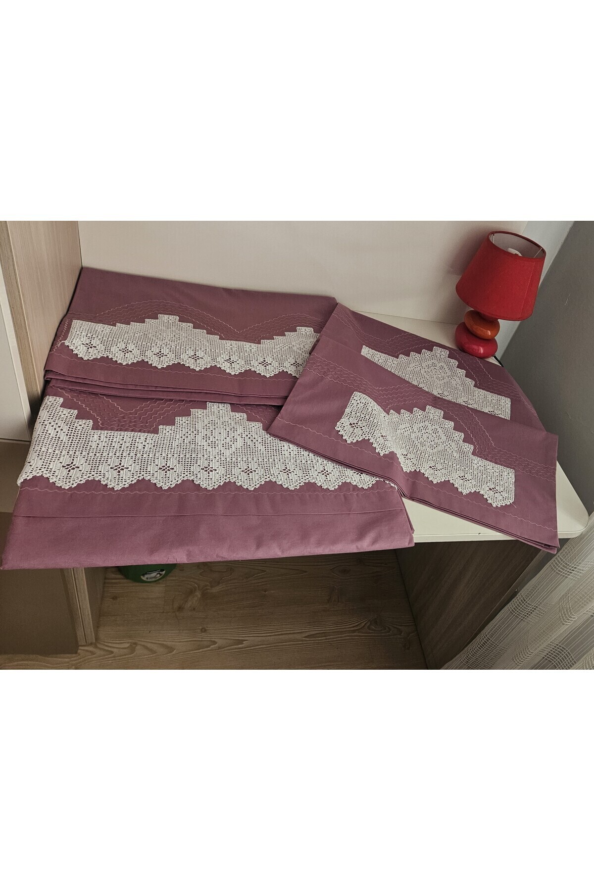 Handcrafted Lace Ribbed and Peak Duvet Cover Set Violet