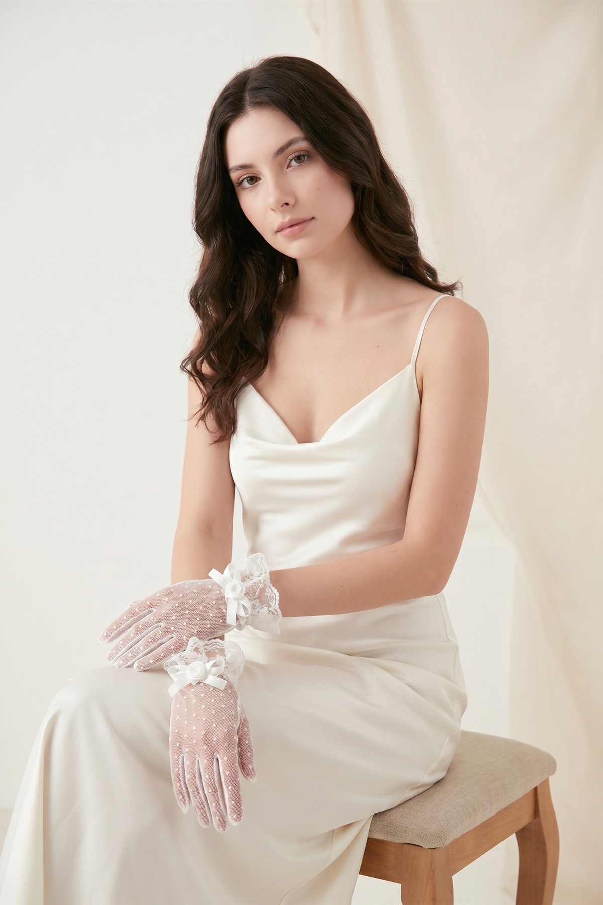Elegance Scarf Kısa Puantiyeli Tül Dantelli Gelin Eldiveni Beyaz Nikah Gelinlik Düğün Abiye Davet Söz Kına görsel 5