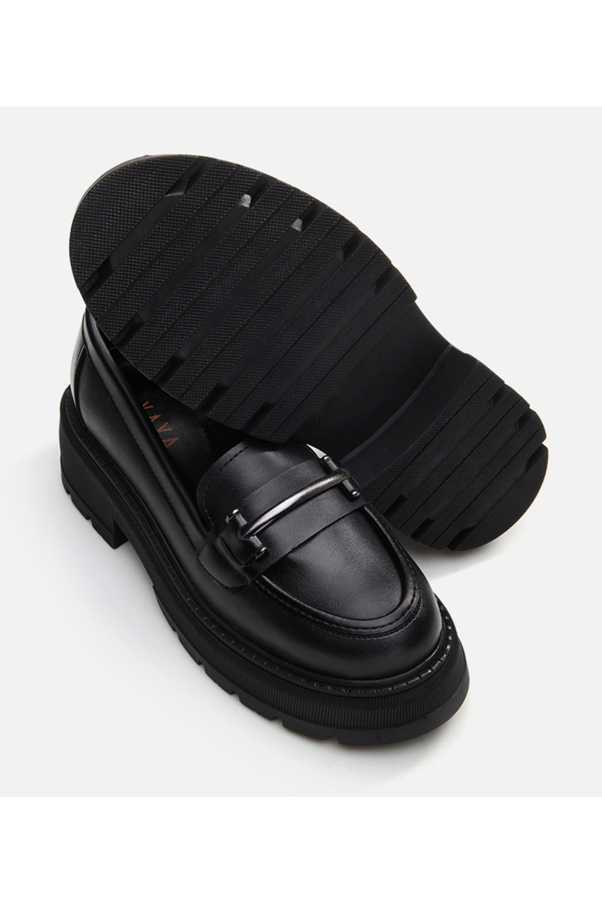 Yaya by Hotiç Kadın Siyah Yaya Loafer görsel 6