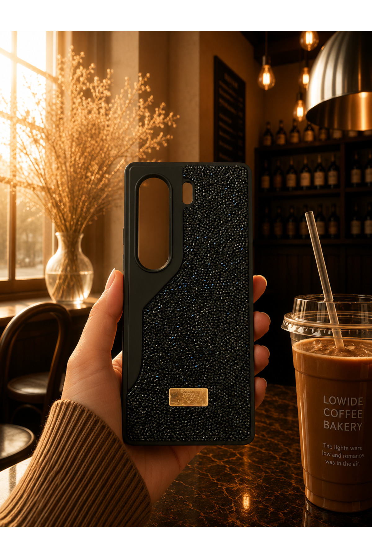 Tecno Camon 40 Compatible Velvet Diamond Design Rhinestone Shiny Diamond Silicone Case