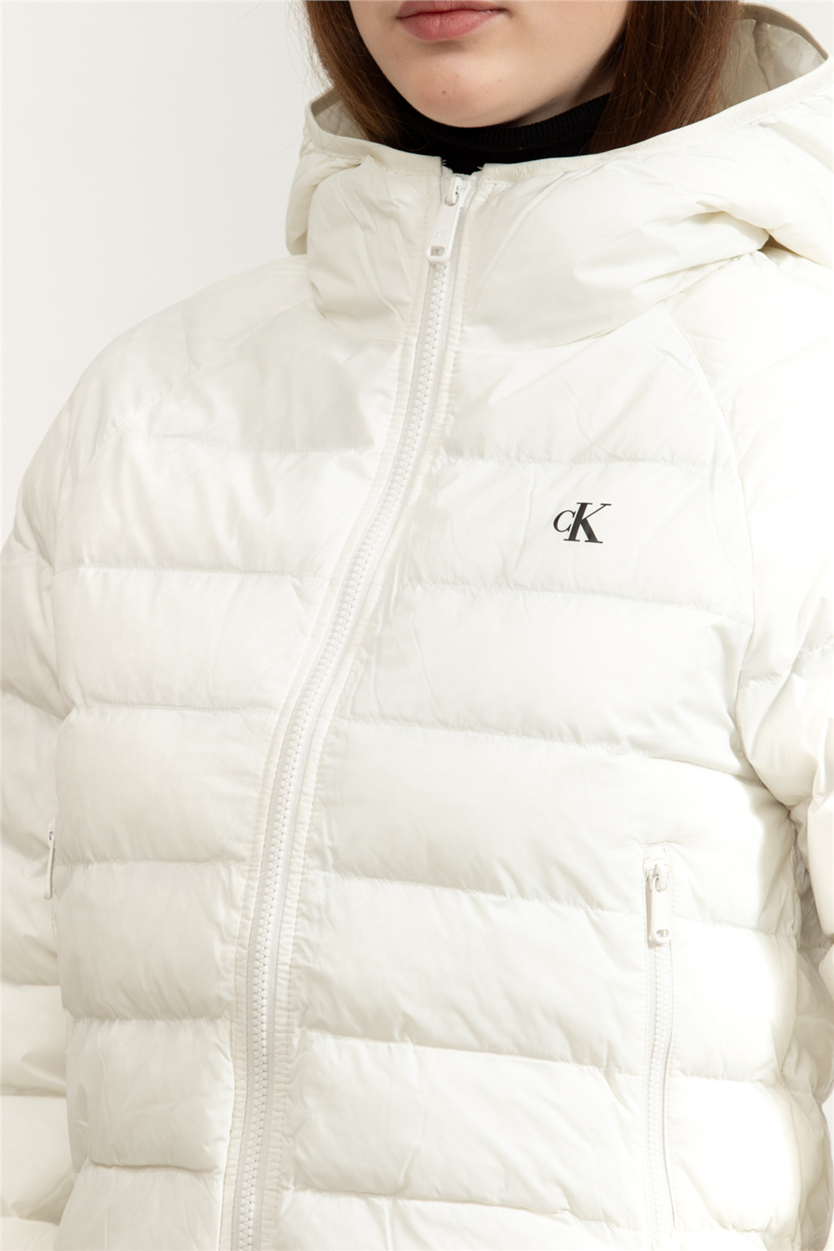 Calvin Klein Lightweight Quilted Jacket Packa Kadın Şişme Mont Beyaz görsel 5