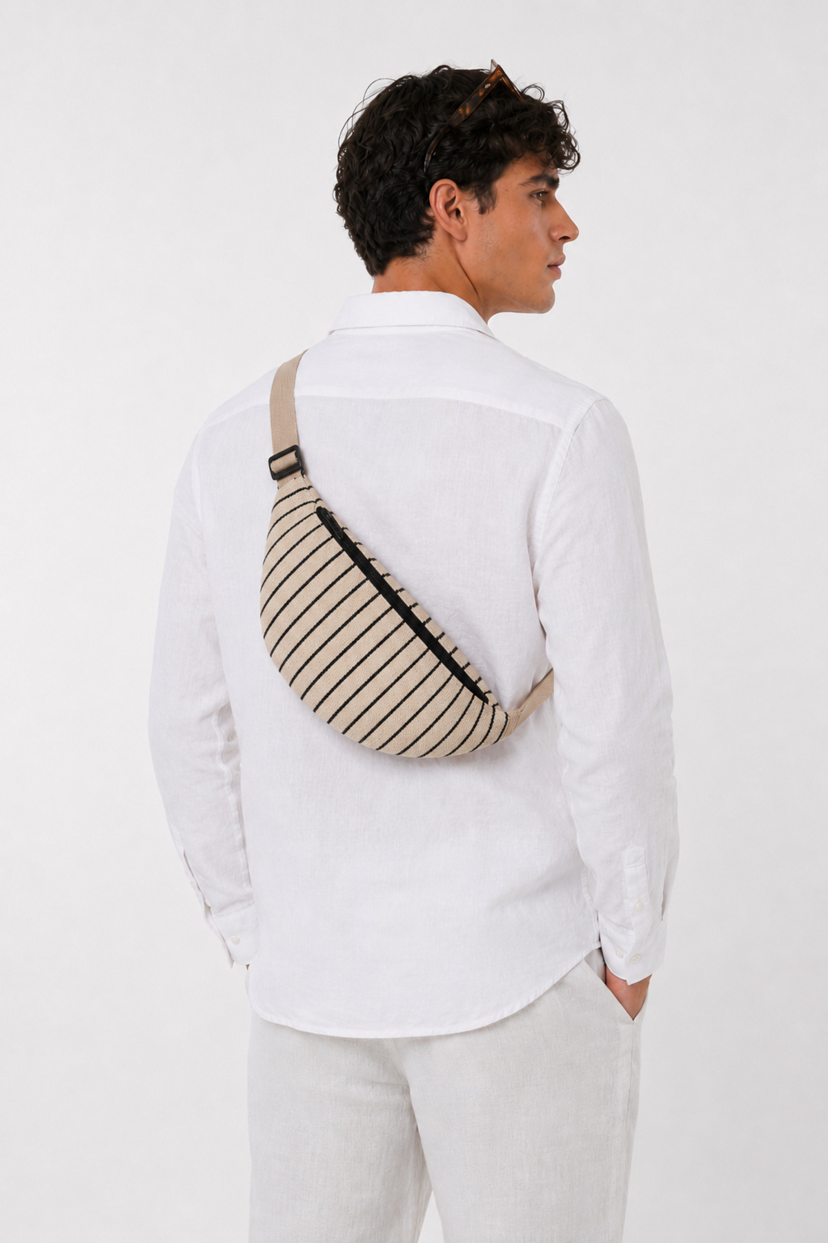 the modawest Unisex Çizgili Desenli Dokuma Bel ve Omuz Çantası görsel 2