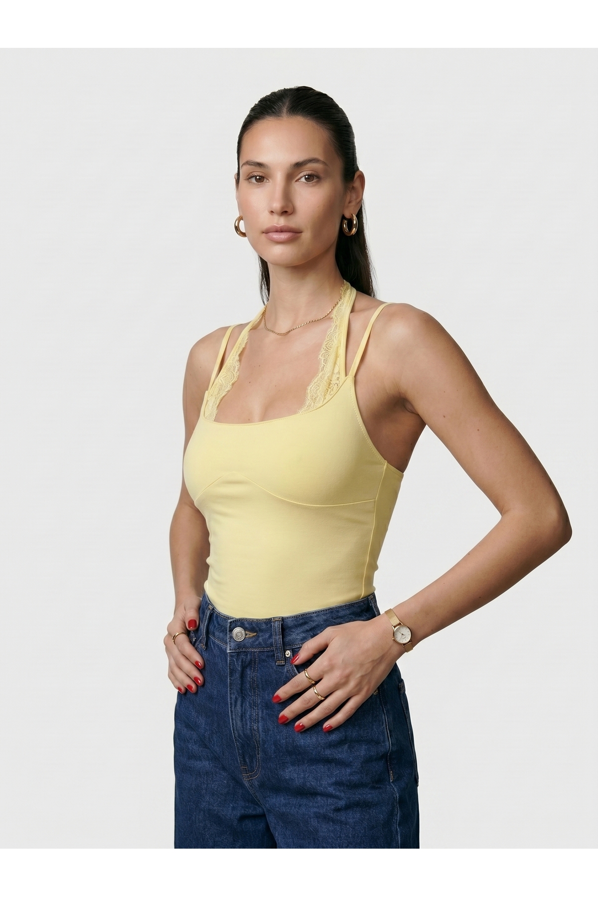 Kadın Dantel Yaka İnce Askılı Çıtçıtlı Body Slim Fit Dar Kalıp Likralı Bodysuit - Sarı 3