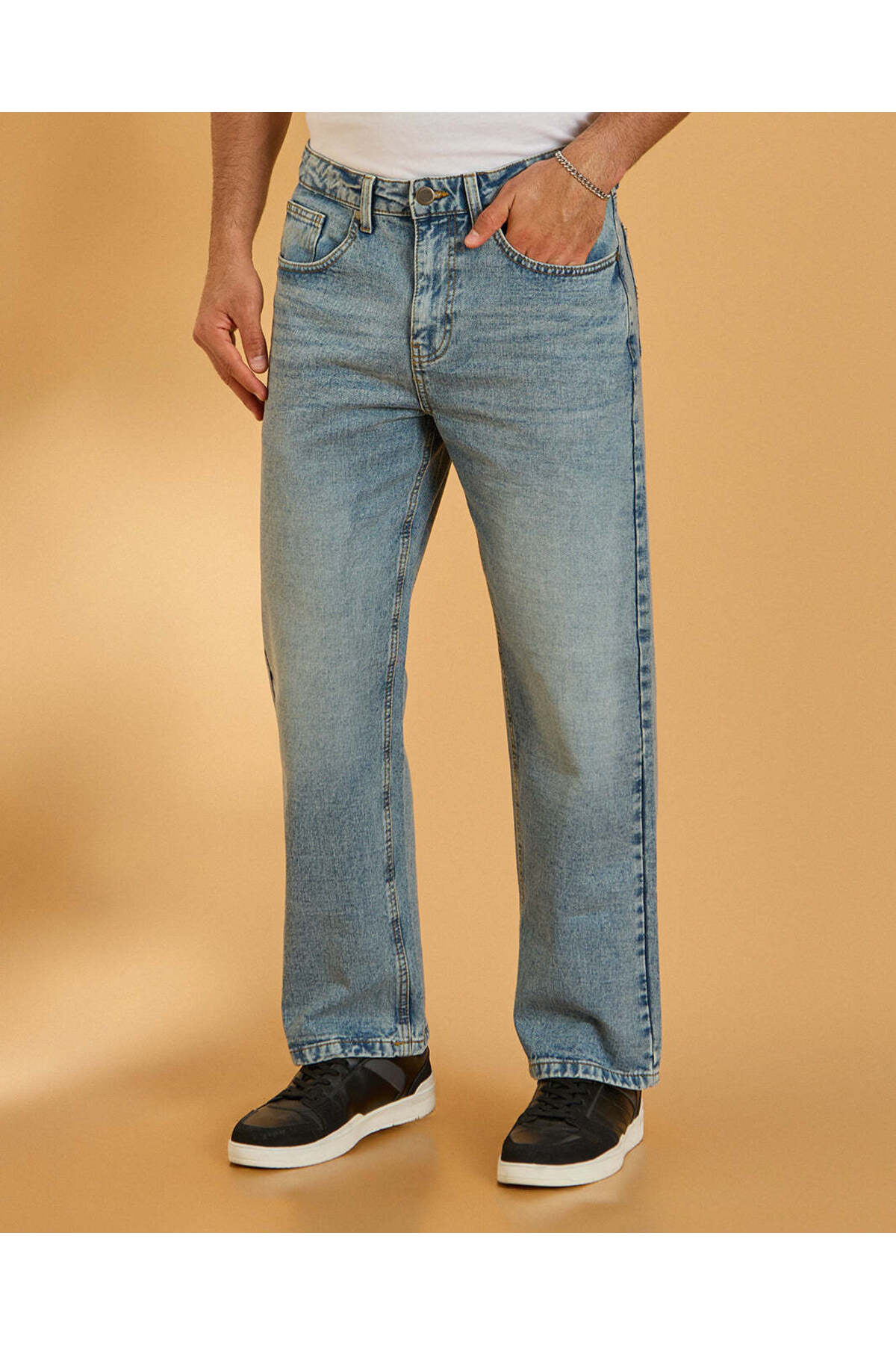 REDTAG Men Blue Straight Fit Denim Jeans