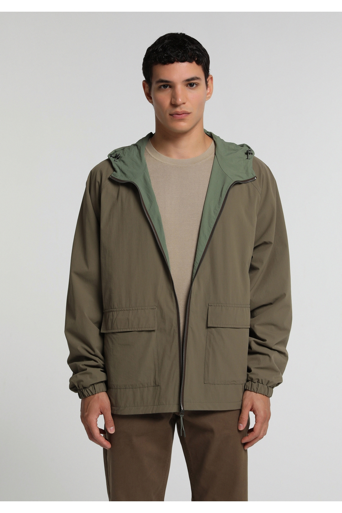 Colin's Loose Fit Düz Astarlı Fermuarlı Erkek Yeşil Yağmurluk görsel 2