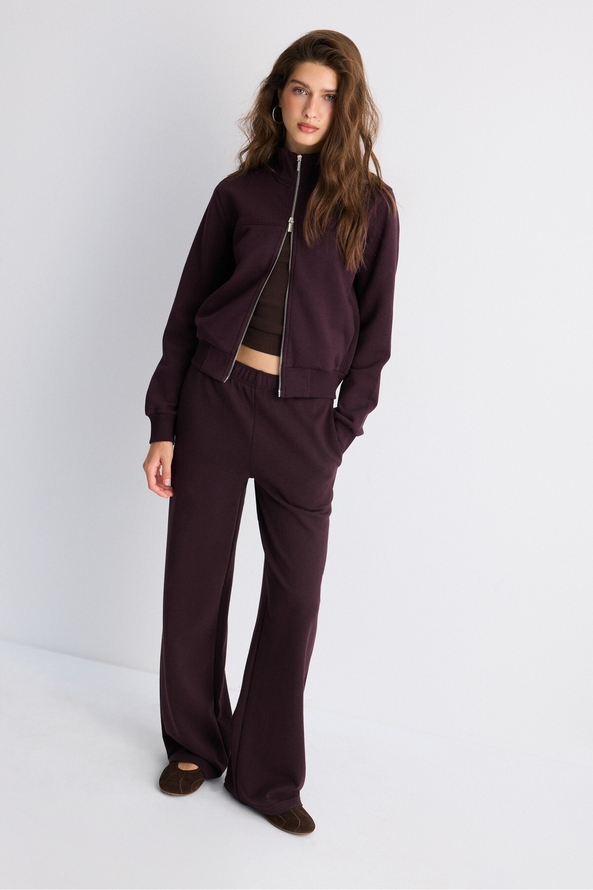 Stradivarius Geniş paça jogger pantolon görsel 2