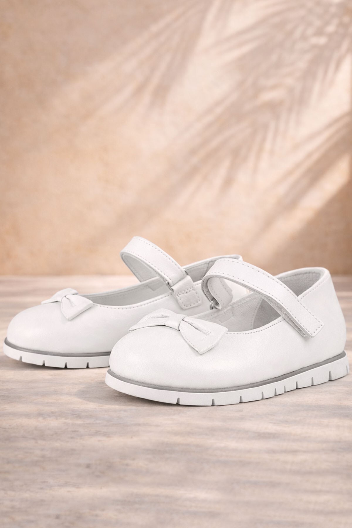 Girl's Velcro Flat Shoes with Genuine Leather White Bowknots