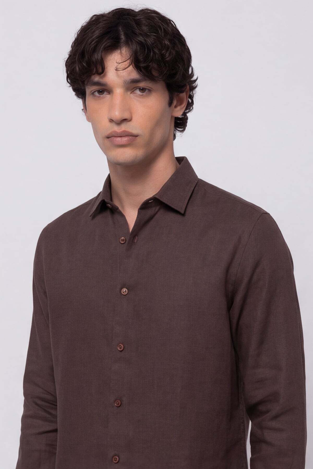 Men's Coffee Regular Cut Regular Fit 100% Cotton Classic Collar Shirt