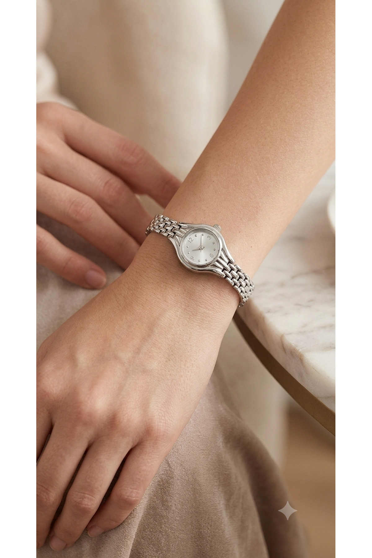 DARK BLANC Vintage Klasik Model Minimal Kadın Kol Saati