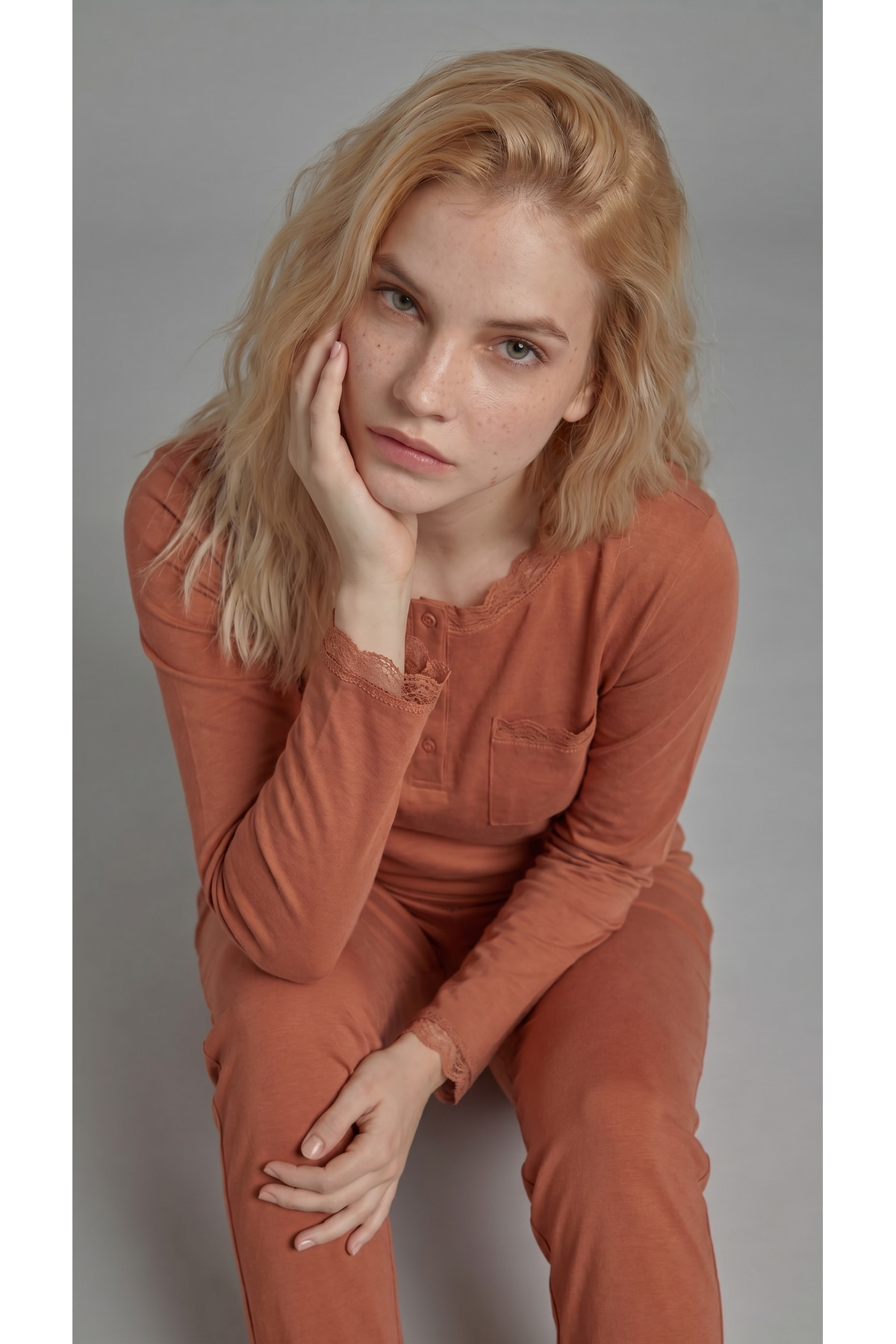 Miss Meryem Hardal Ring Viskon Uzun Kol Yakası Patlı Dantelli Büyük Beden Pijama Takım