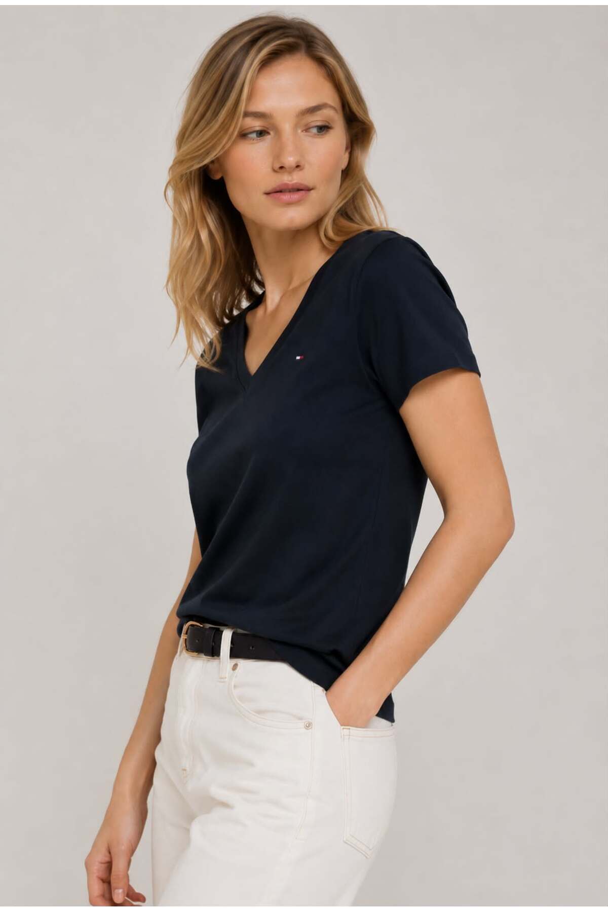 Tommy Hilfiger V Yaka Tişört görsel 3