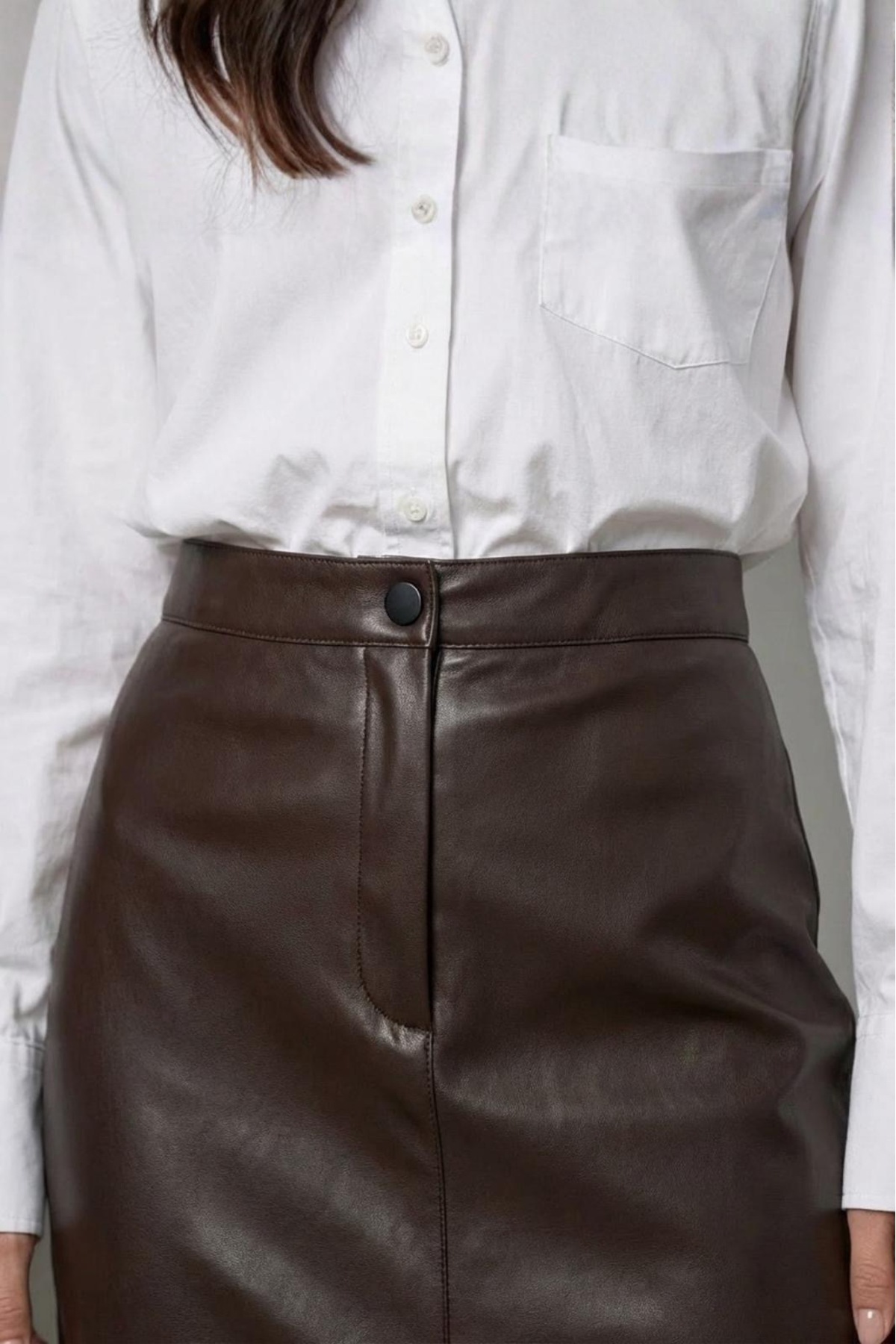 Grenj Fashion Kahverengi Yırtmaçlı Suni Deri Yüksek Bel Maxi Etek görsel 3