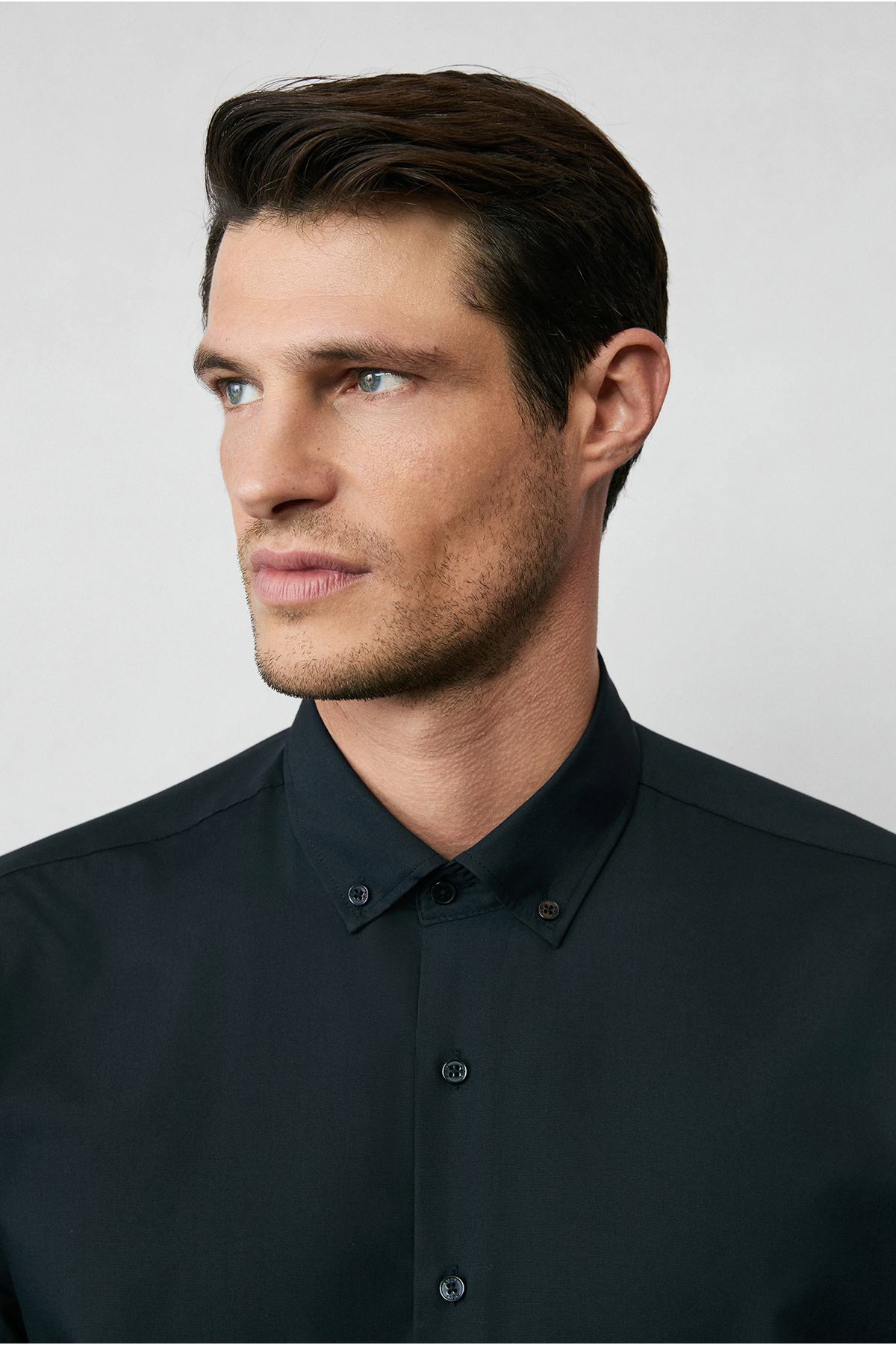 Kiğılı Uzun Kol Regular Fit Düğmeli Yaka Pamuklu Non Iron Ütü Gerektirmeyen Gömlek görsel 6