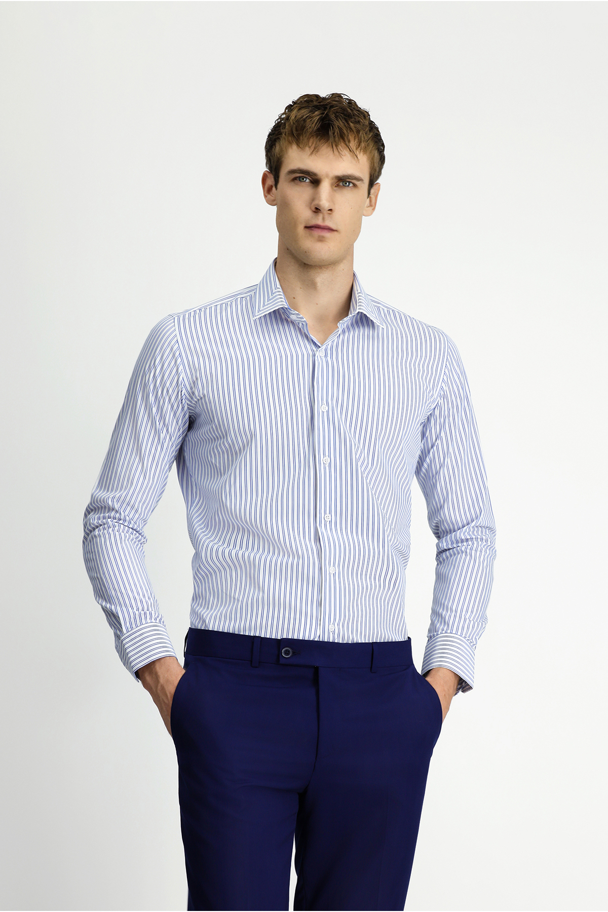 Kiğılı Uzun Kol Klasik Slim Fit Dar Kesim Pamuklu Kolay Ütülenebilir Çizgili Gömlek