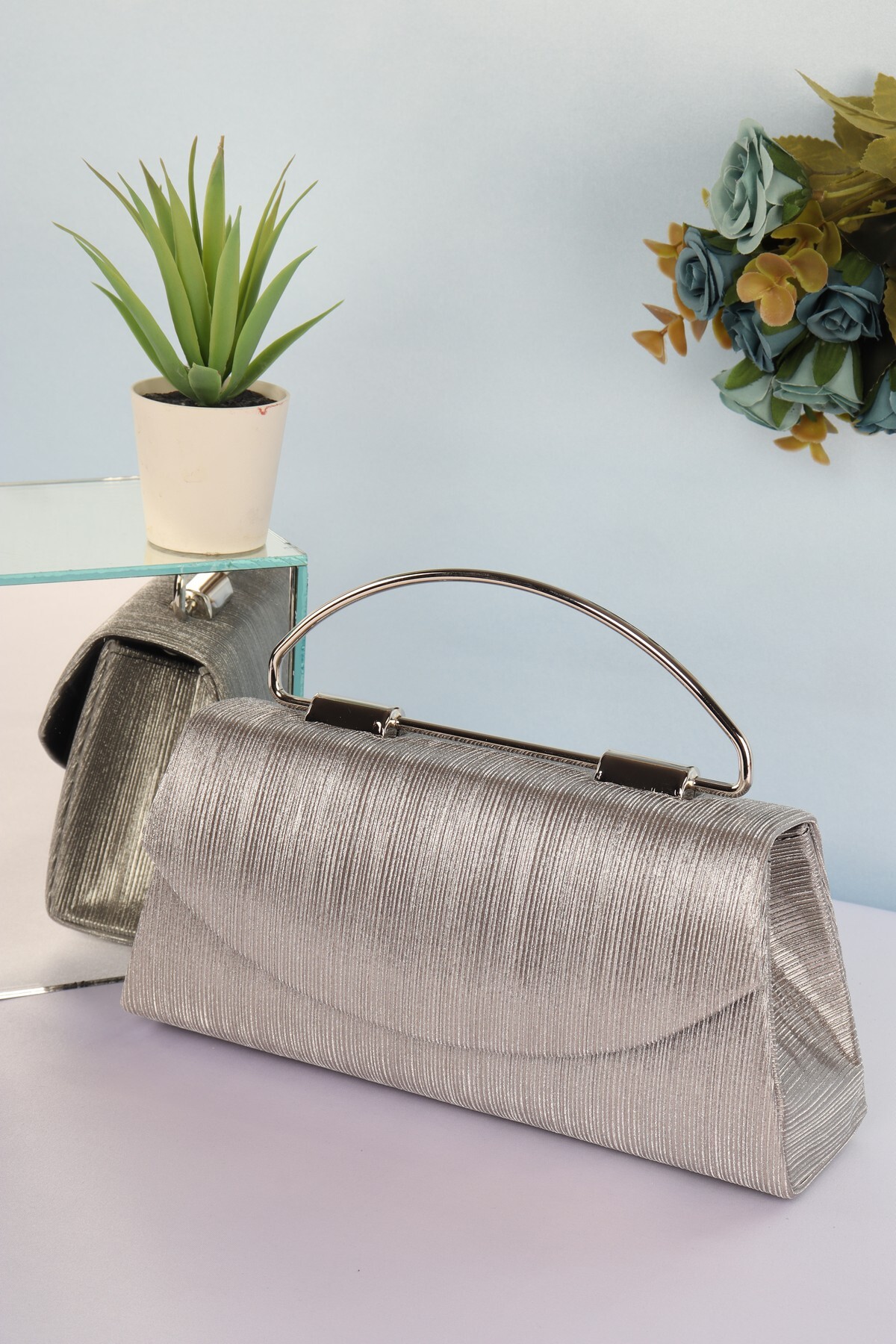 weem bag Elysara EB0423 | SİNDİRELLA BÜYÜK METAL SAPLI ABİYE ÇANTA