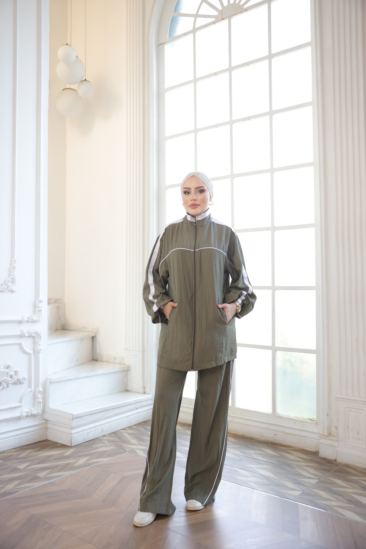 Hijab Sportswear Women's Tracksuit Modest and Stylish