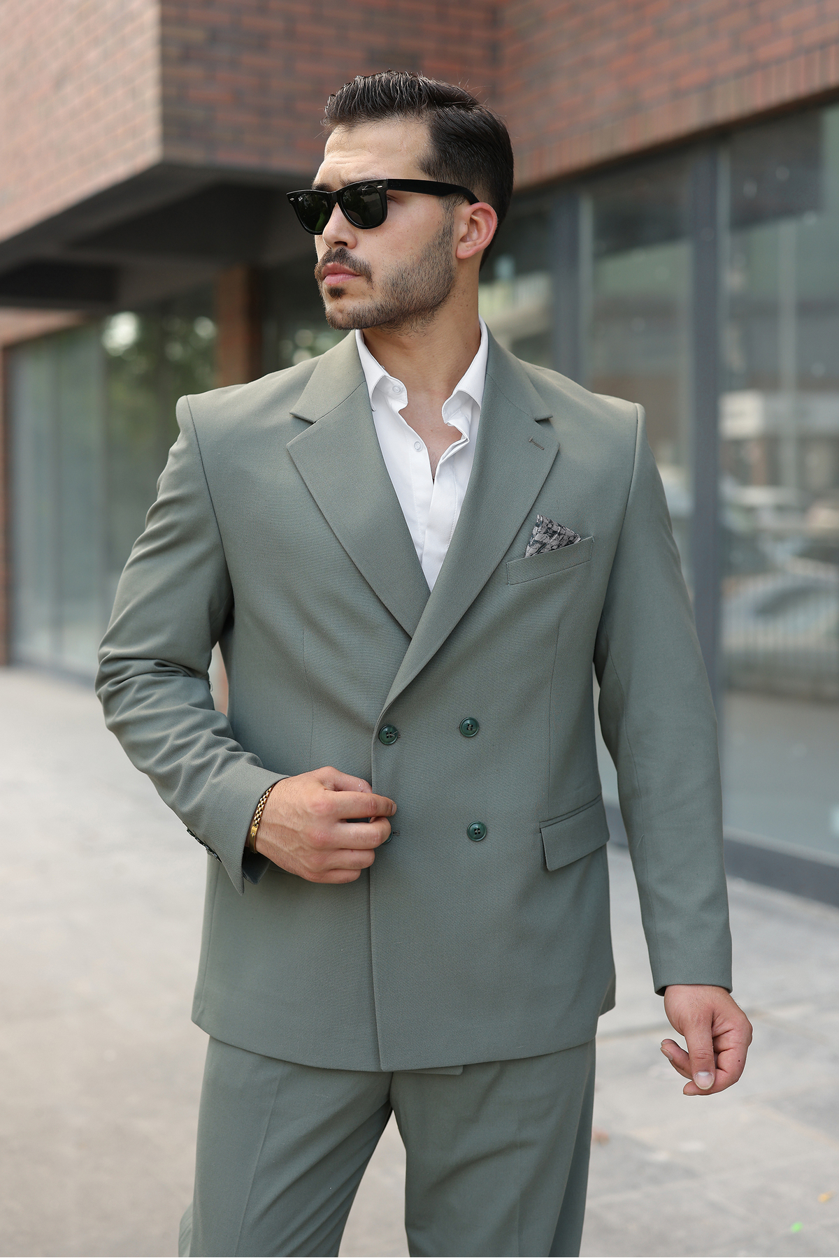 SABRİ ZENGİN Erkek Çağla Yeşili Oversize Kruvaze Takım Elbise görsel 3