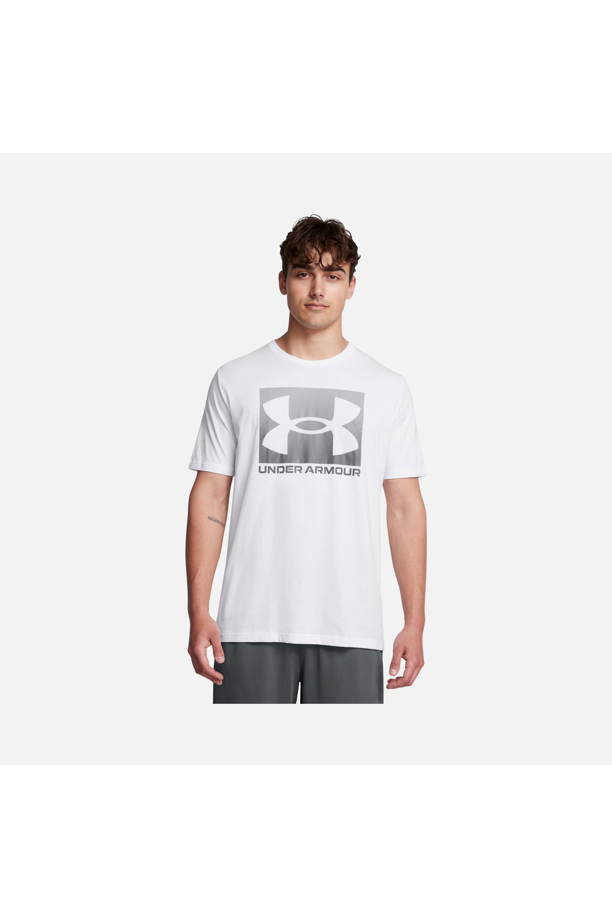 Under Armour Sportswear Boxed Sports Updated Loose Cut Short-Sleeve Erkek Tişört