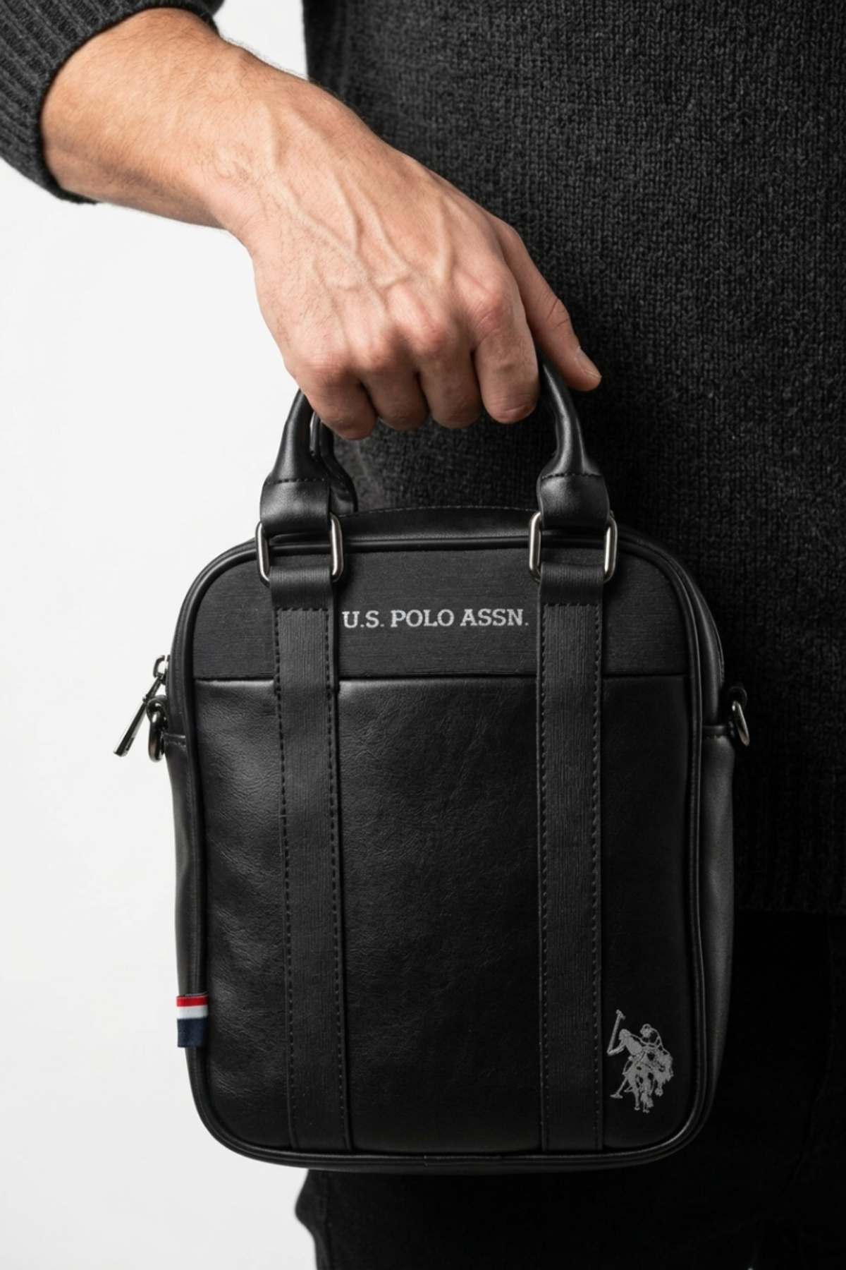 U.S. Polo Assn. Erkek Çanta Deri Görünümlü Çapraz Askılı Postacı Çift Saplı Fermuarlı Ayarlanabilir Omuz Günlük PLHEY26051 görsel 5