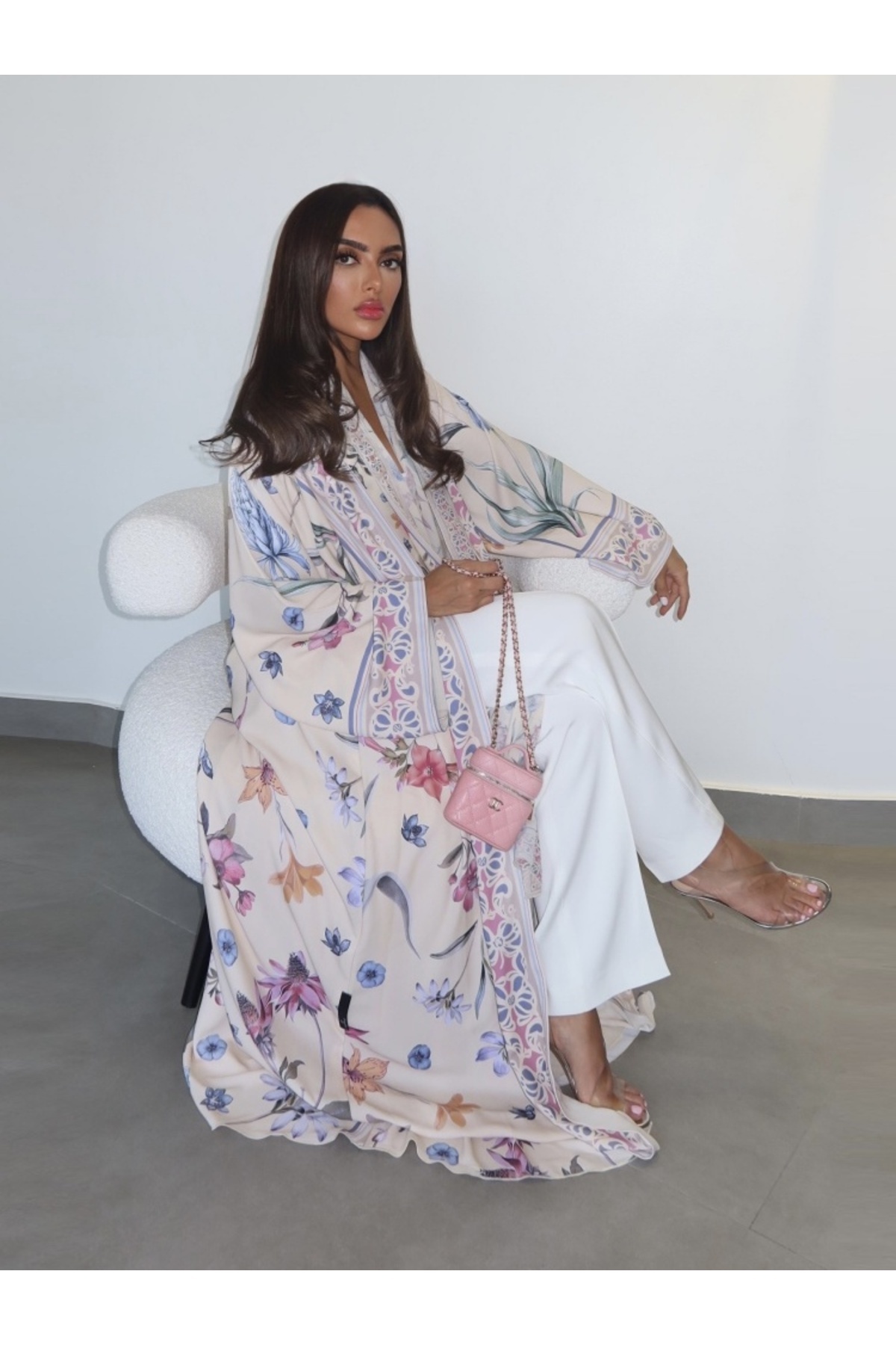 Classy She Fashionable Floral Print Front-opening Abaya Two-piece Set Includi...