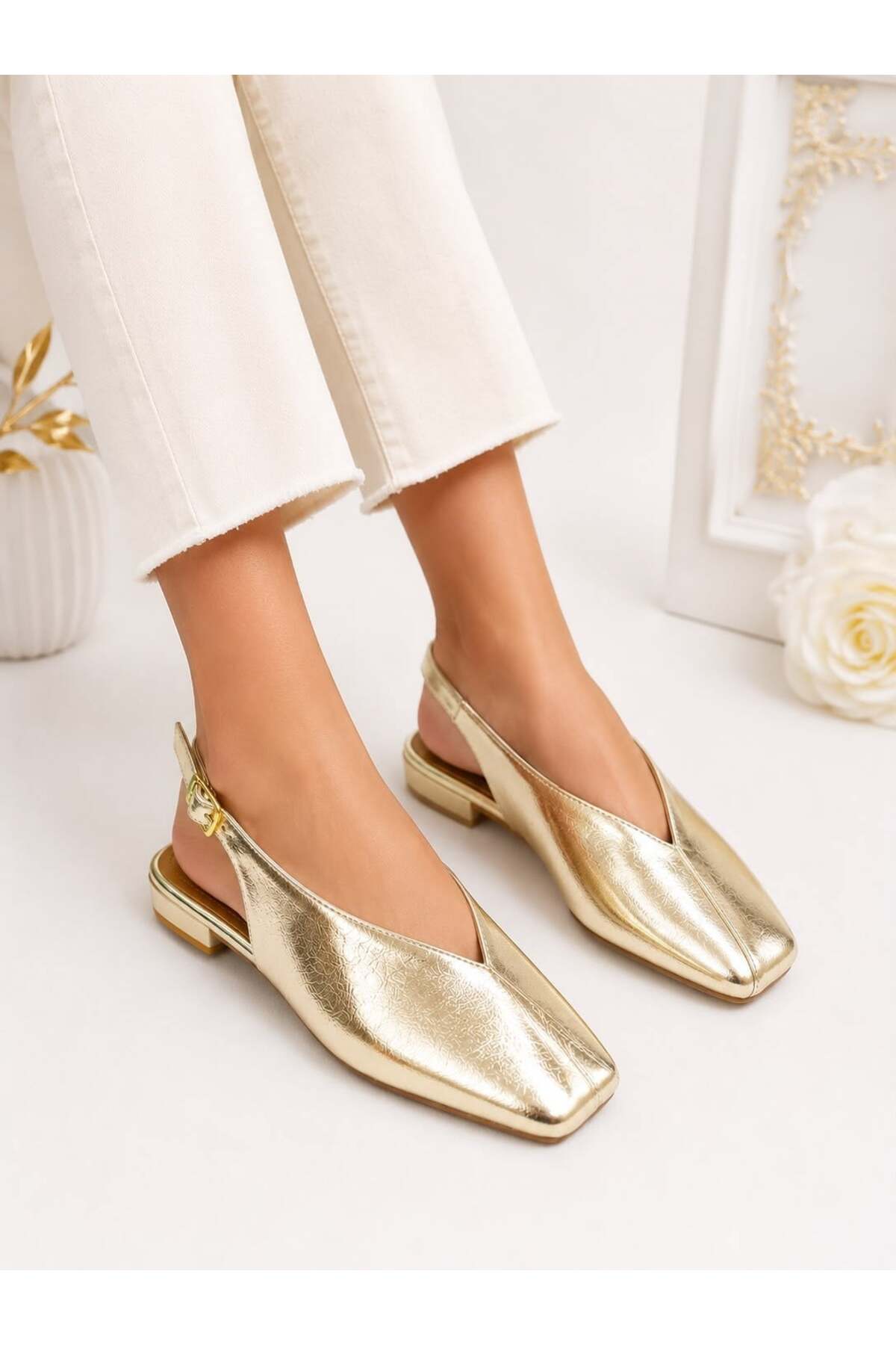 dabab shoes LIVORA Kadın Gold Kare Burun Tokalı Düz Taban Slingback Casual Babet Ayakkabı görsel 2