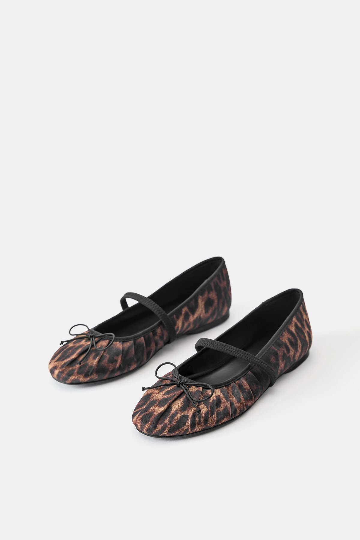 Pull & Bear Leopar desenli balerin ayakkabısı görsel 4