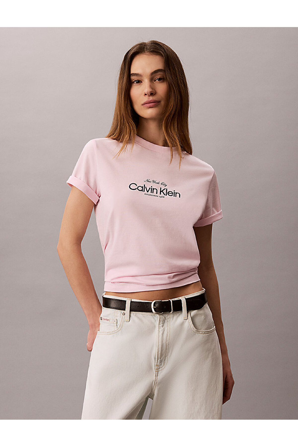 تیشرتزنانهCalvin Kleinصورتی
