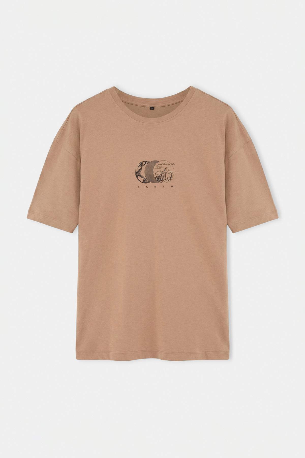Trendyolmilla Man Koyu Vizon Oversize/Geniş Kesim Baskılı %100 Pamuk T-Shirt TMNSS23TS00261