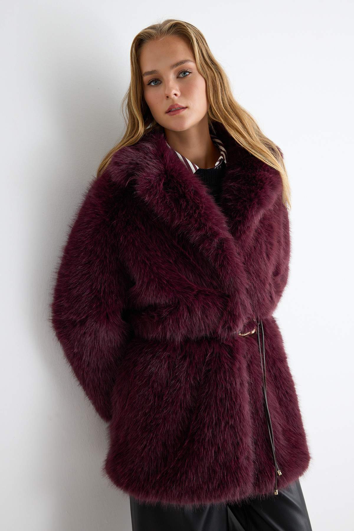 trendyolmilla-womens-plain-oversize-coats
