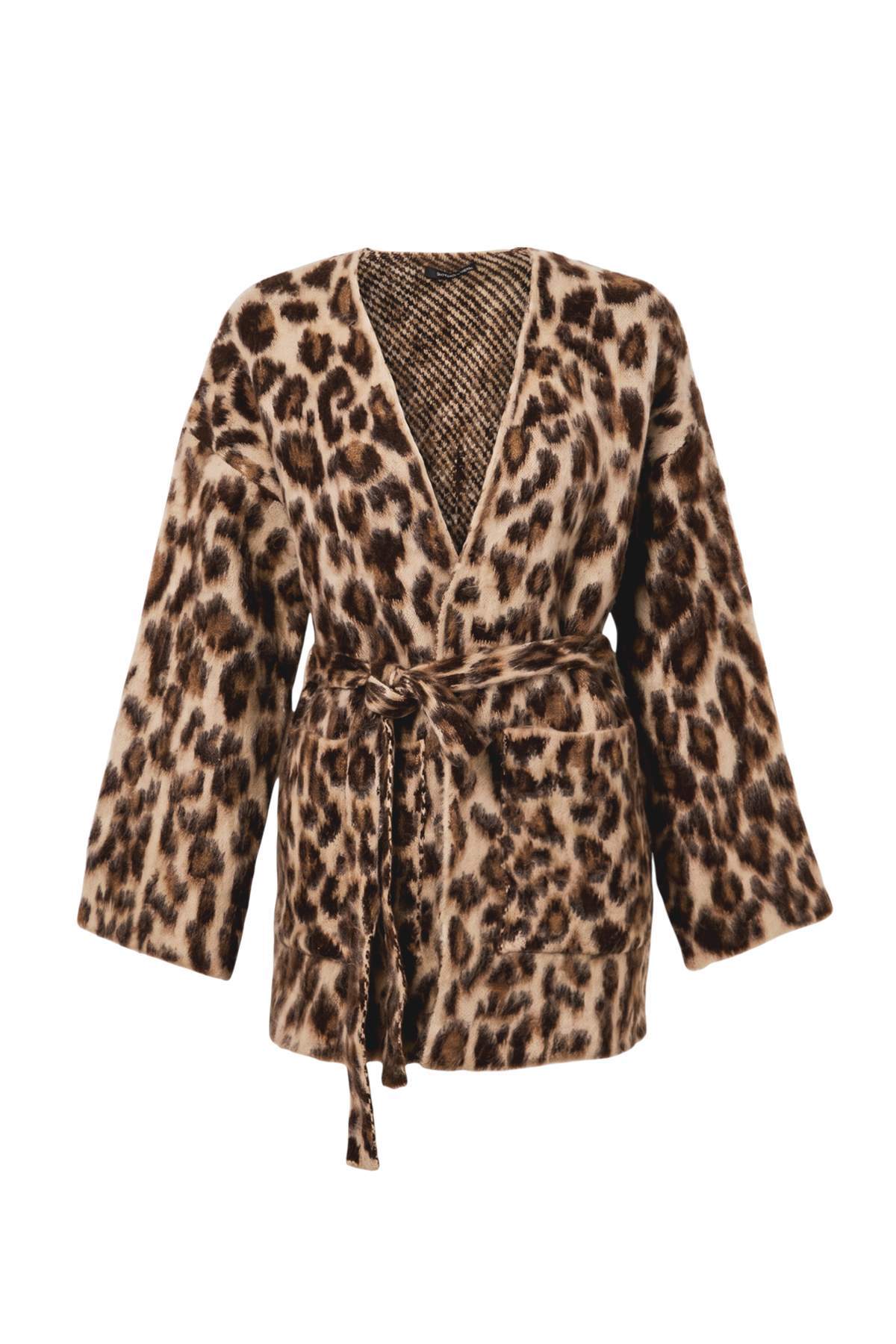 Trendyolmilla Modest Kahverengi Animal Tek Plaka Triko Kendinden Kemerli Leoparlı Uzun TCTAW27TH00002