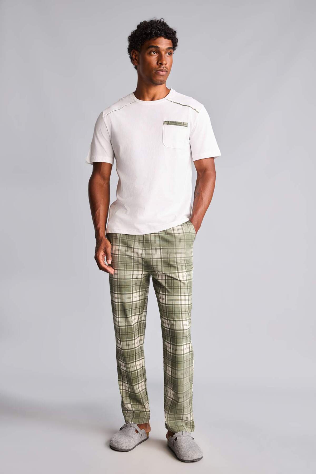 Defacto 100% Cotton New Regular Fit Short Sleeve 2-Piece Pajama Set H8717Ax26Sm