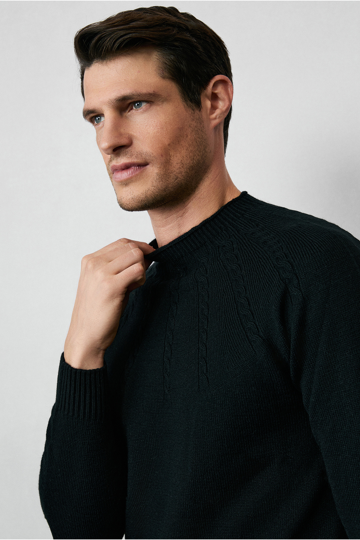 Yarım Balıkçı Yaka Slim Fit Desenli Triko Kazak — مشکی 453034 — تصویر 3 از 7