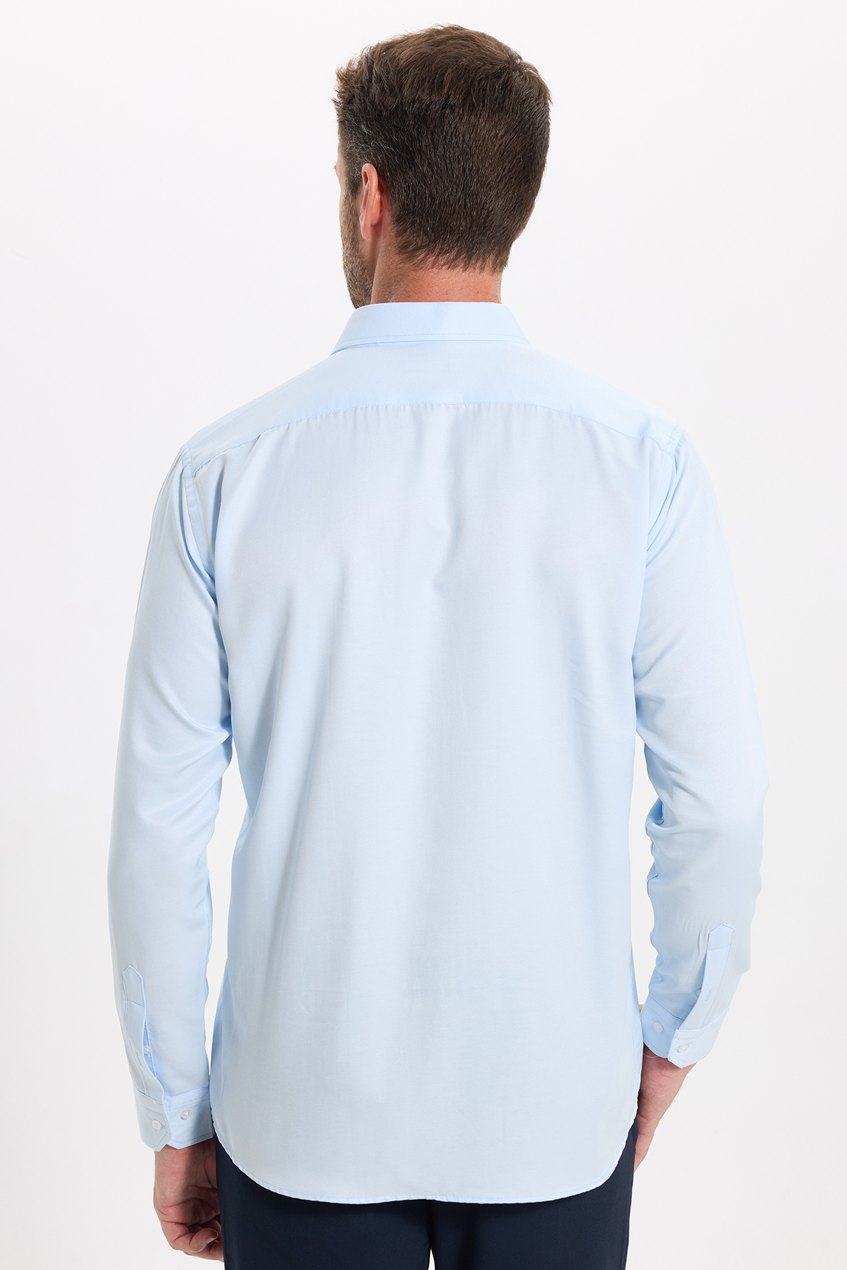 پیراهن مردانه آستین بلند نخی یقه دکمه‌دار یقه گرد معمولی مردانه — آبی KL230029-422 — تصویر 9 از 9