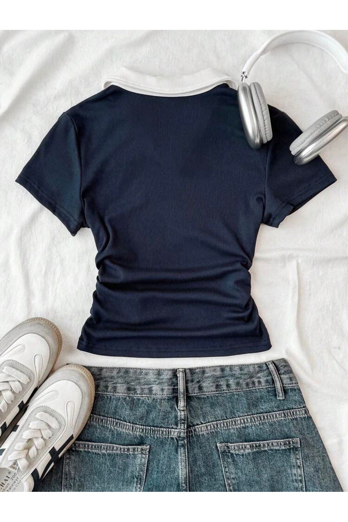 Gofeel  Soul Renkli Polo Yaka Nakışlı Büzgülü Bluz - Görsel 2