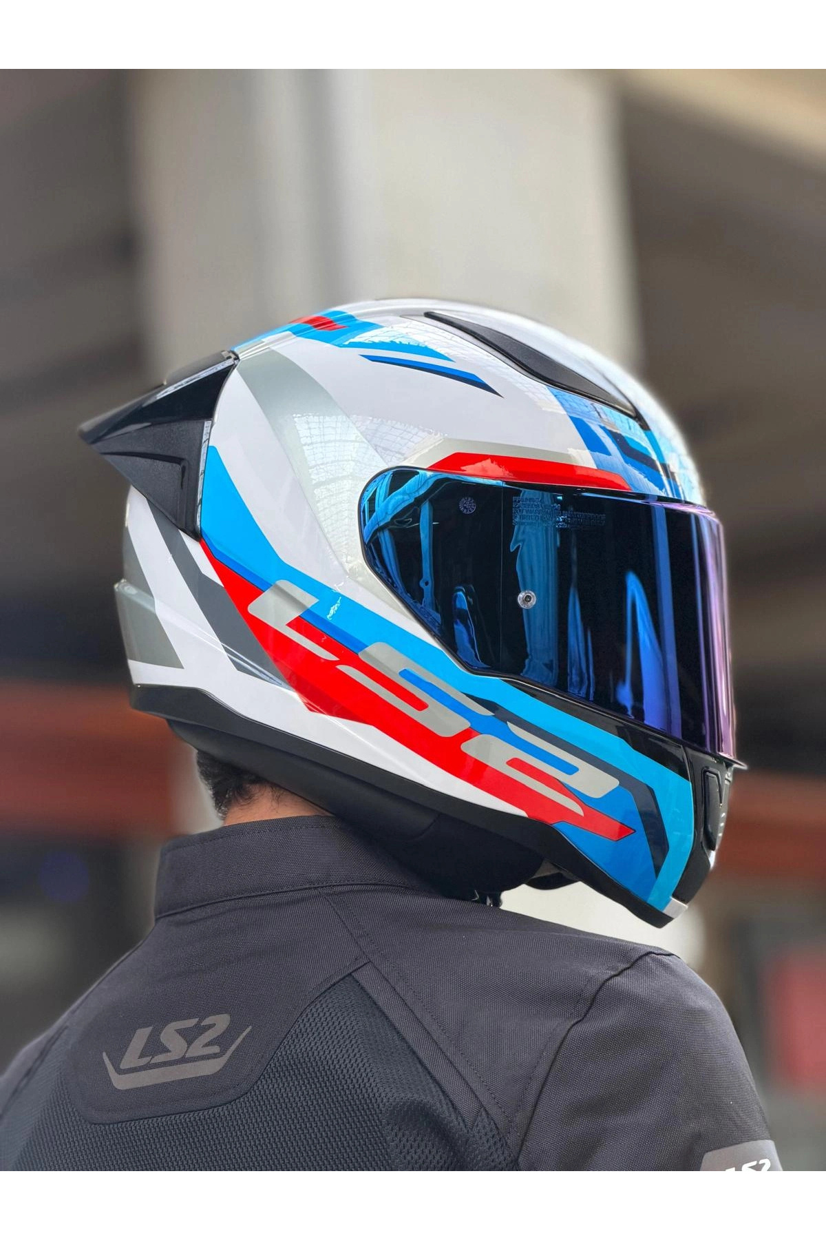 LS2 RAPID 2 HYPER BEYAZ-MAVİ-KIRMIZI KASK (MAVİ VİZÖR + SPOILER)