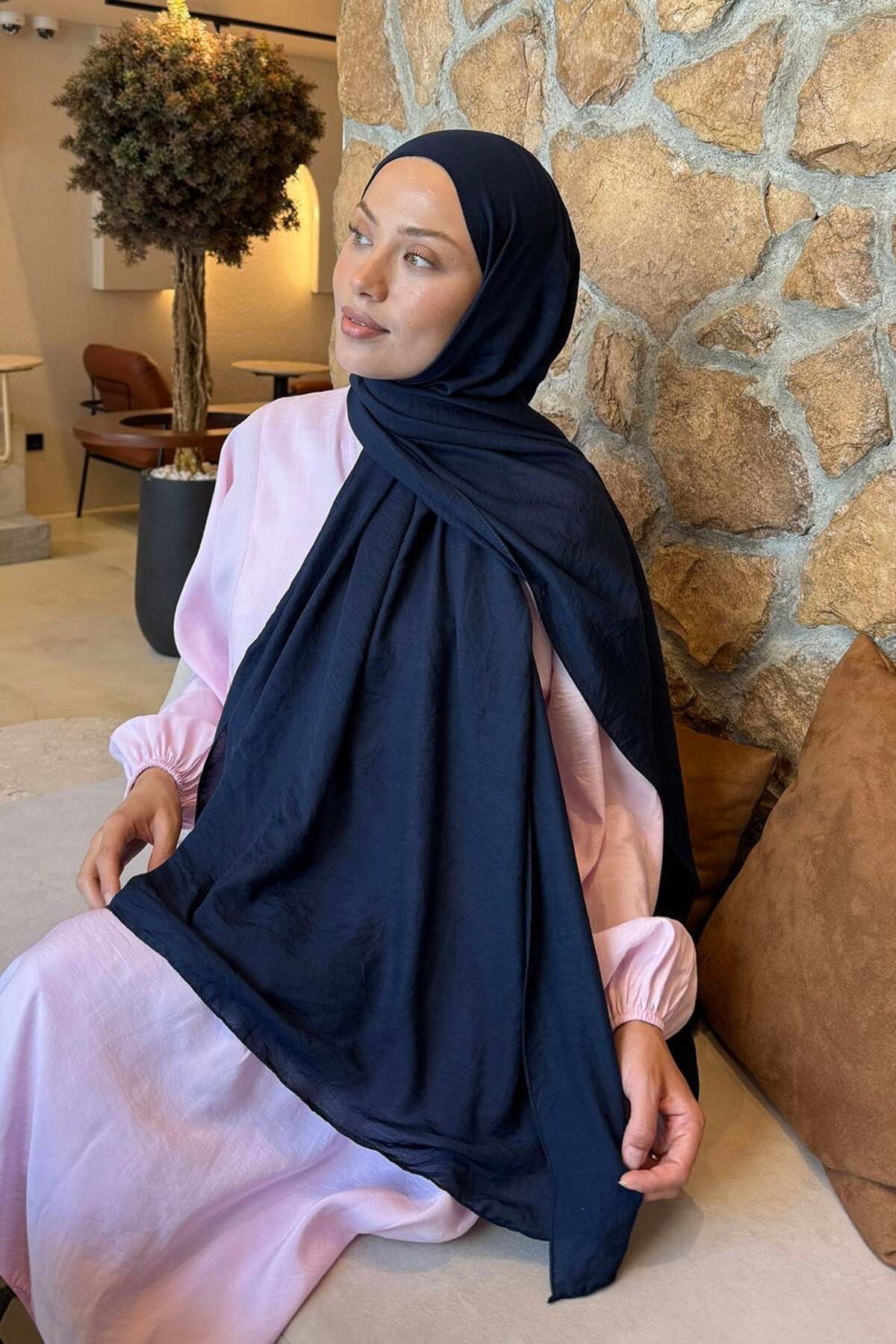 lamelif Rami Şal Lacivert görsel 3