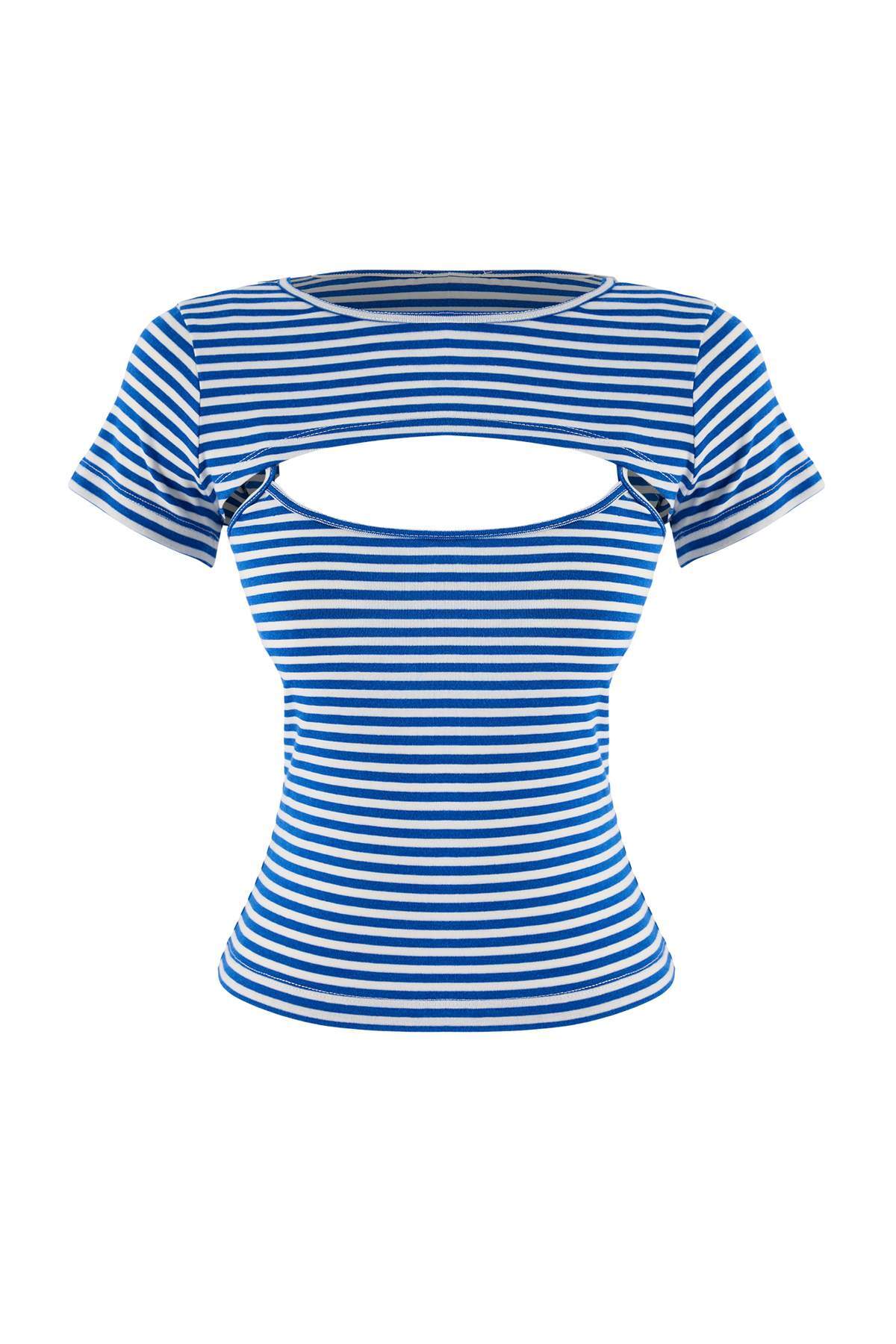 Trendyolmilla Mavi Çizgili Fitted 2 Parçalı Kısa Crop Premium Yumuşak Örme T-Shirt TWOAW27TS00031
