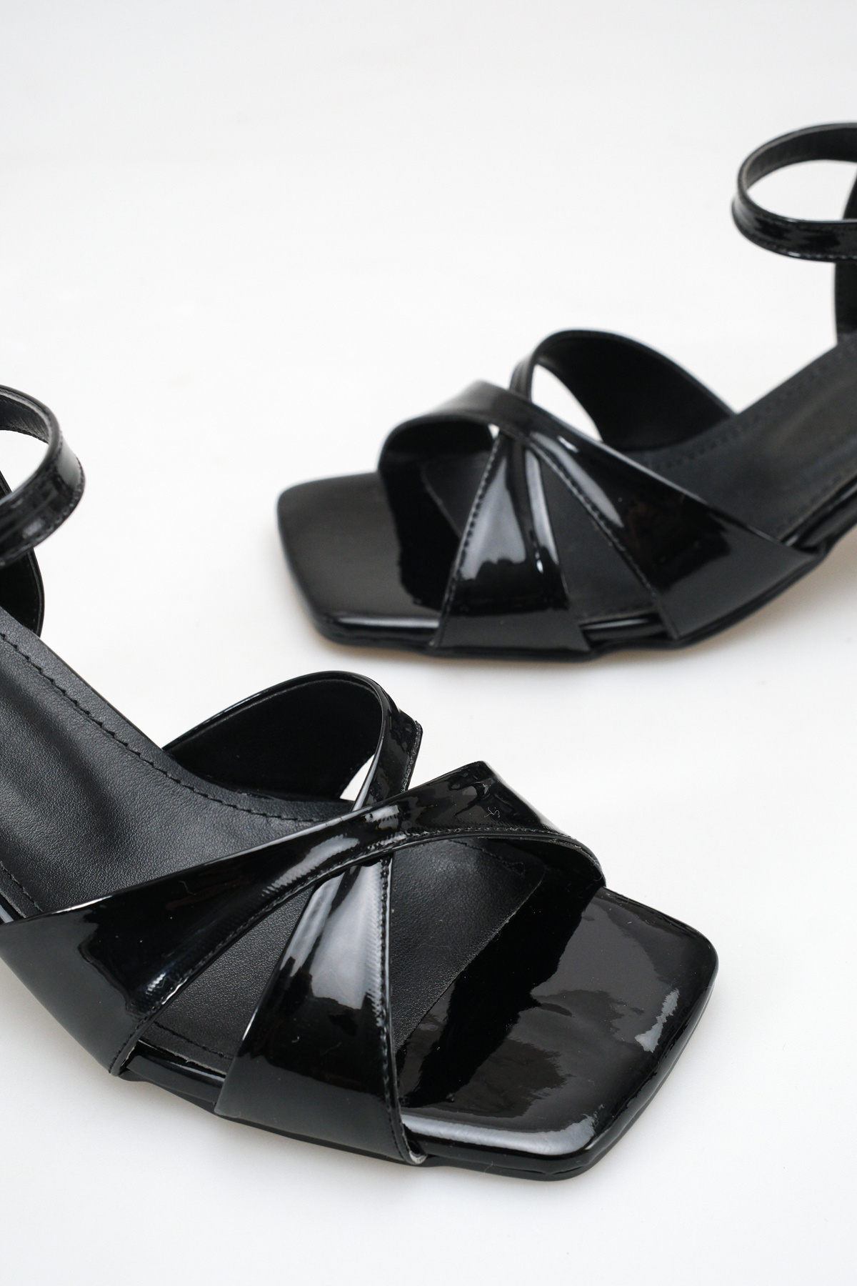 Women's Black Thick Heel Sandals – Casual Casual Stylish Shoes