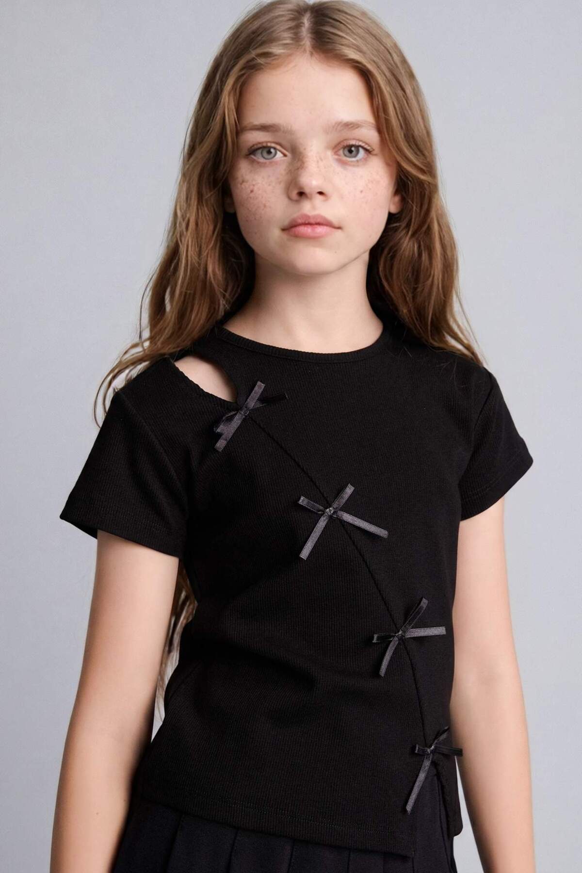 Defacto Crew Neck Ribbed Bowknot Short Sleeve Black T-Shirt Girls H9140A826Sm