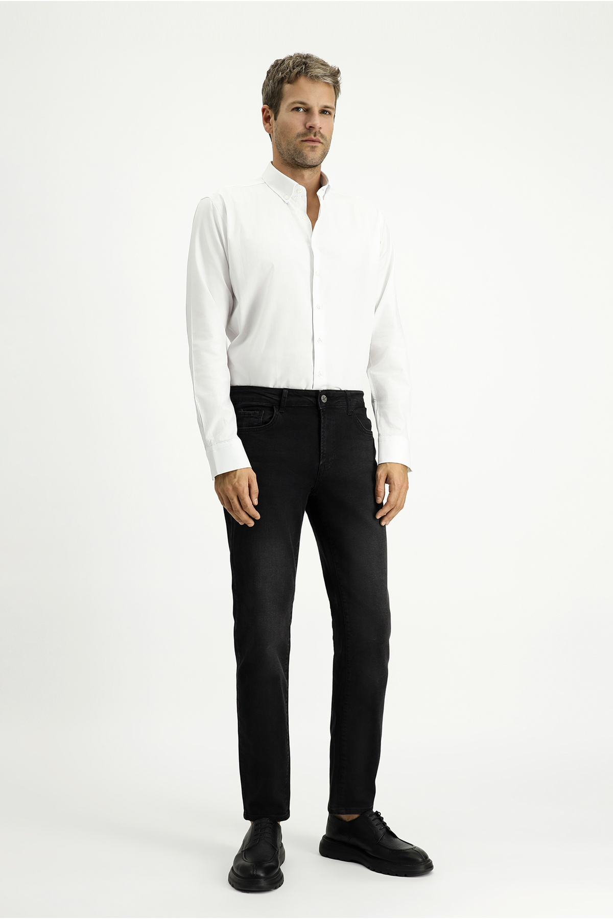 Kiğılı Uzun Kol Slim Fit Dar Kesim Pamuk 4 Mevsim Oxford Gömlek görsel 3