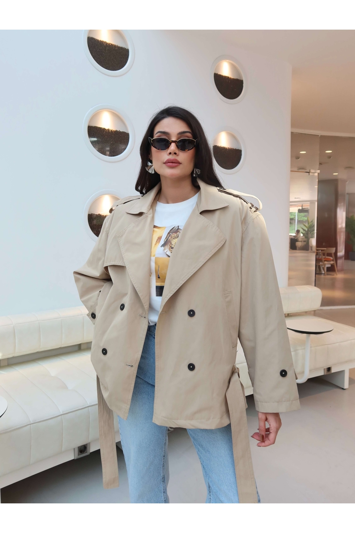 ESRAHELVACI EH Collection Kemerli Vatkalı Trench Ceket görsel 2